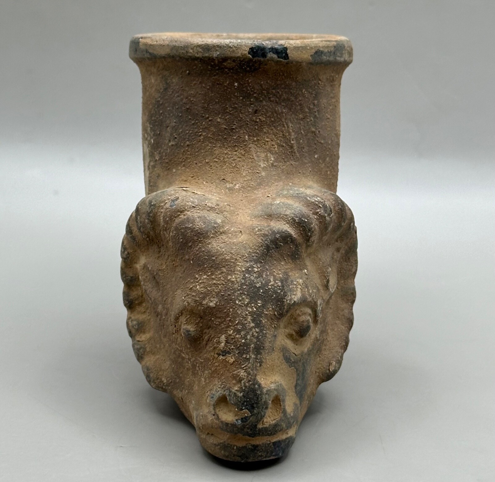 Wonderful Ancient near eastern stone small wine Rhyton