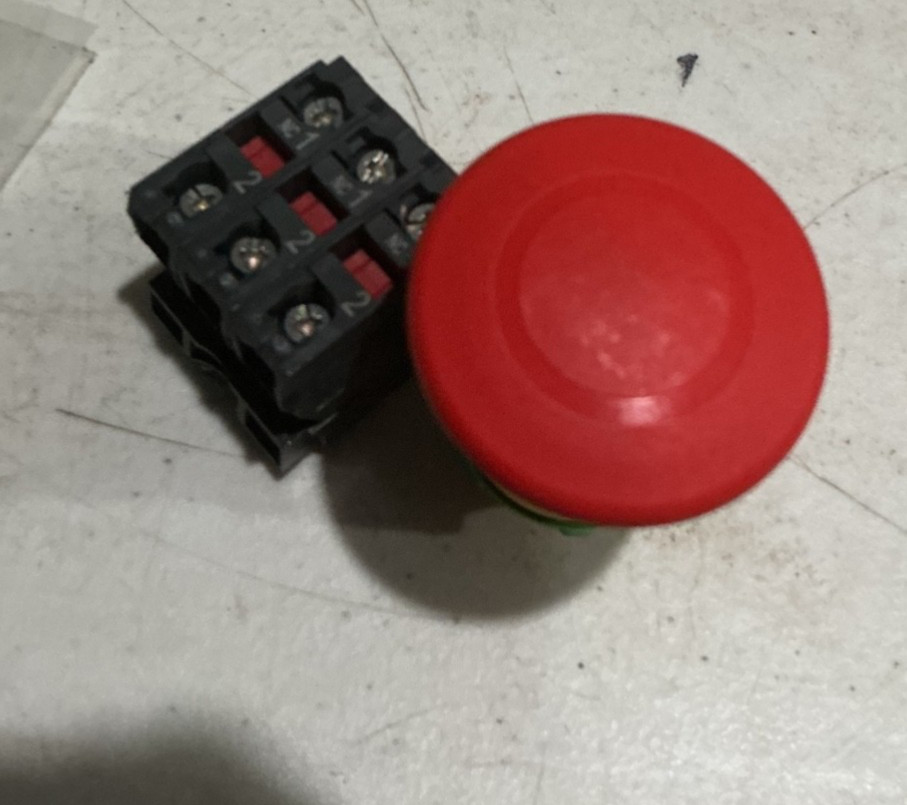 red push button , red mushroom e-stop w/3 red n/c contacts