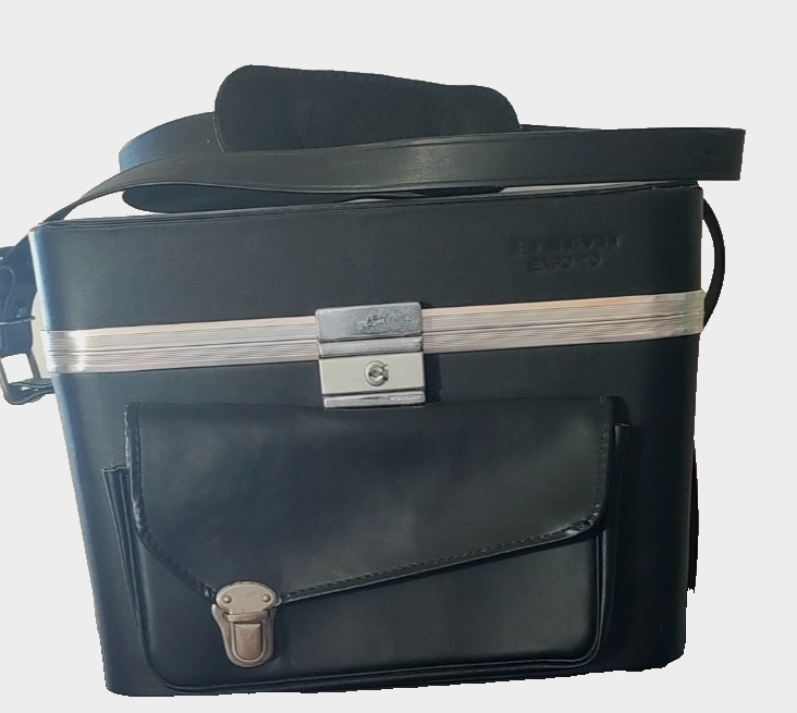 Etsumi Vintage Camera Bag Leather/vinyl EXPO  1970 embossed Excellent Condition