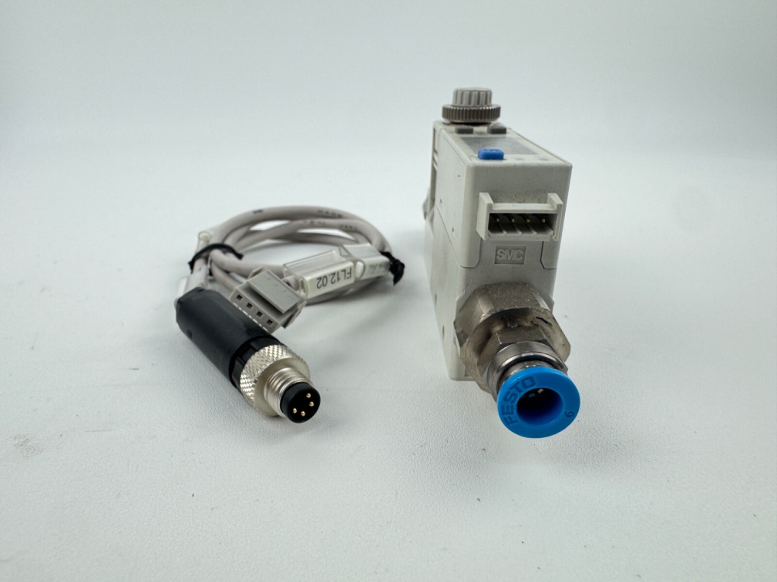 SMC PFM750S-F01-B Flow Switch