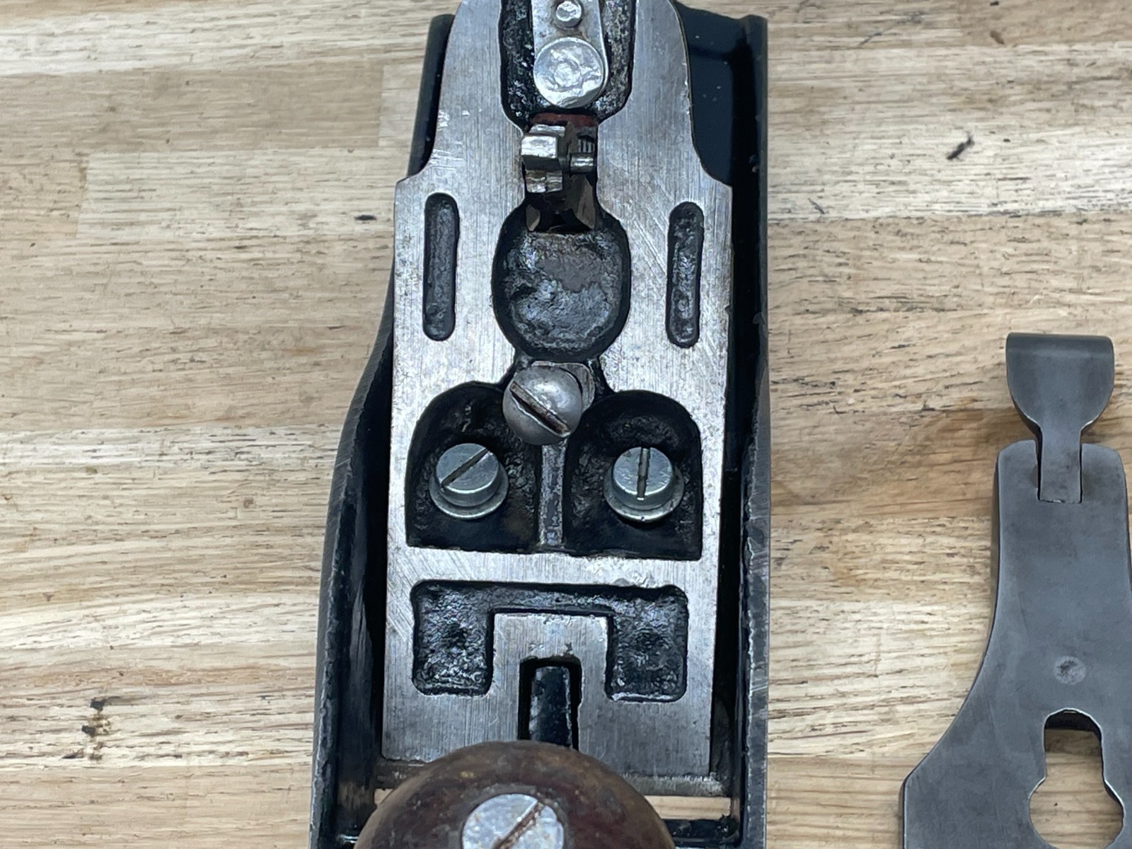 Vintage No 4 Smoothing Plane Woodworking Carpenter Old Tool