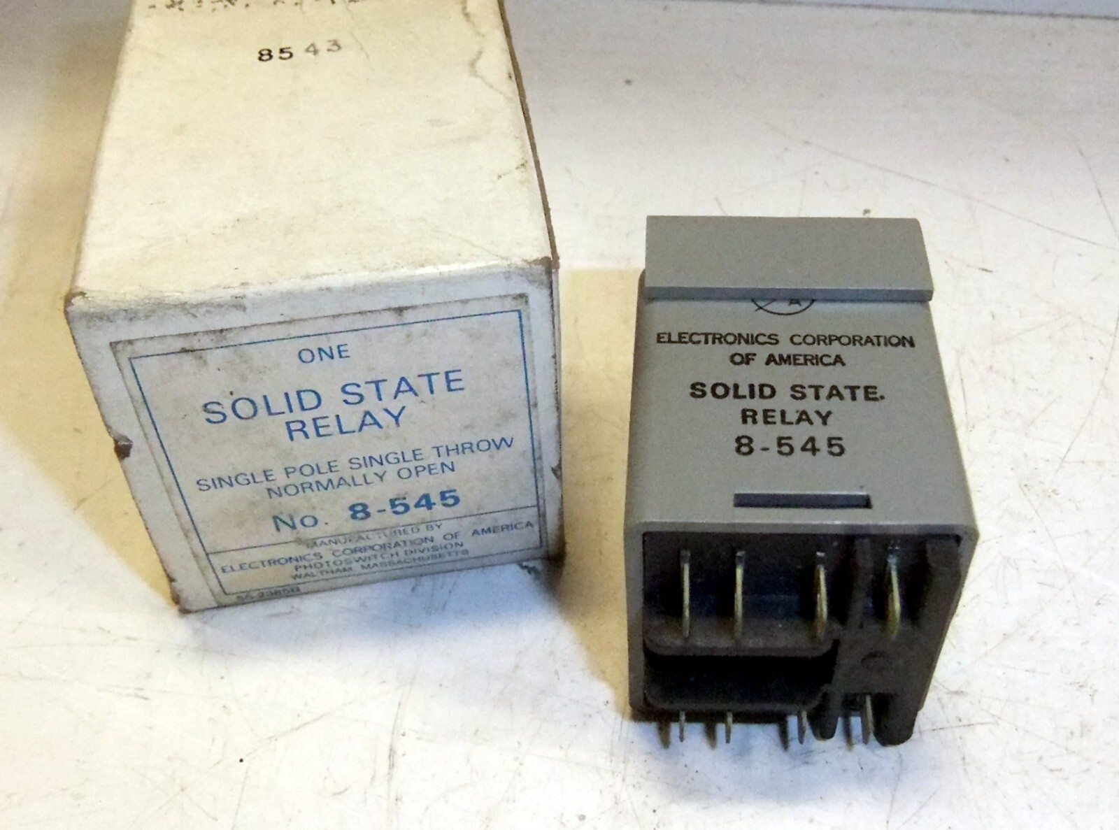 Electronics Corporation of America  8-545 Solid State Plug-in Relay