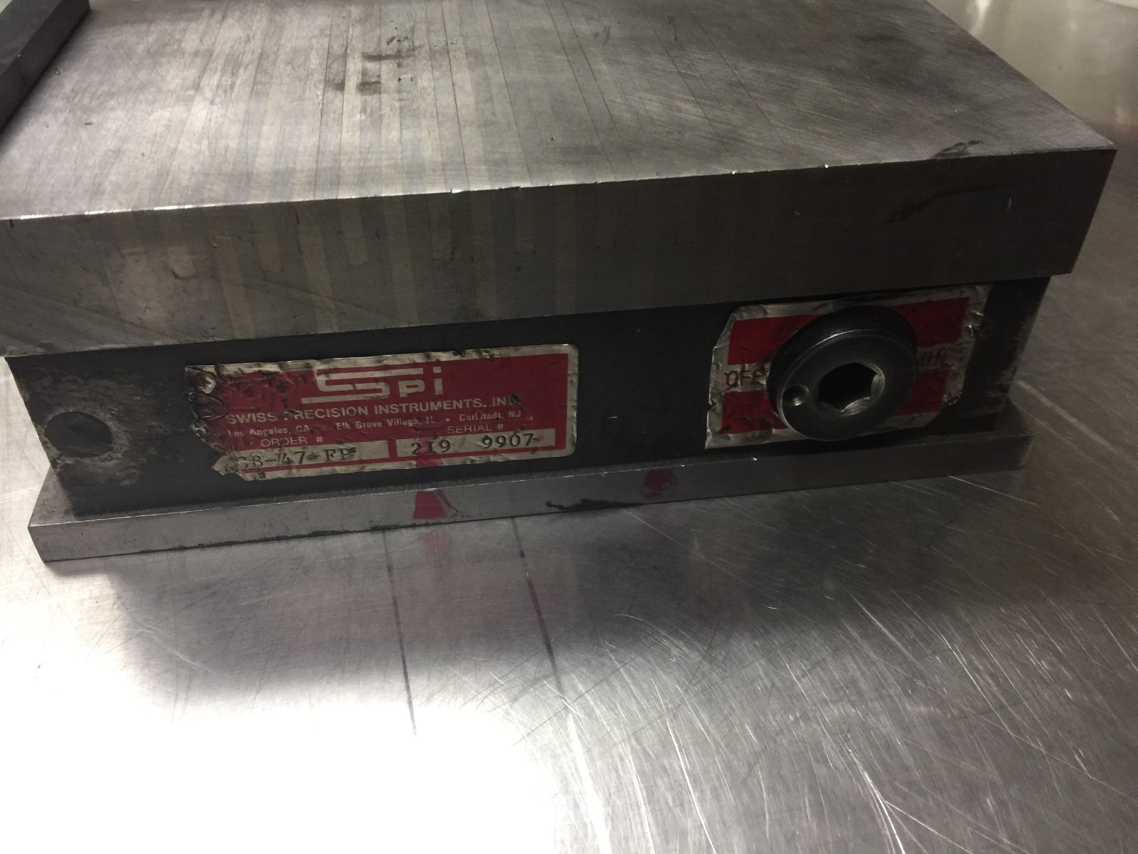 SWISS PRECISION 7" x 4" FINE POLE PERMANENT MAGNETIC CHUCK