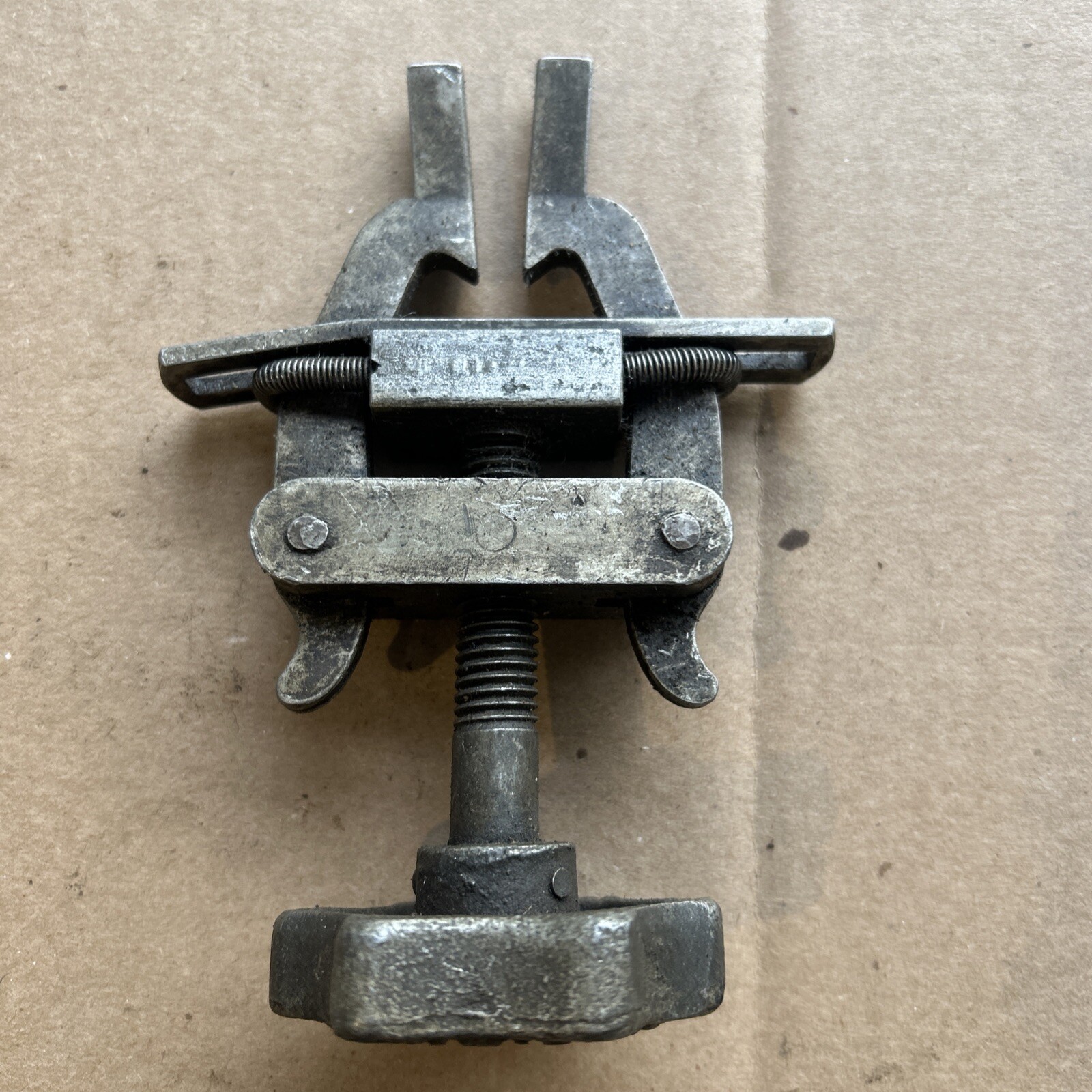 Star Tool Company Minneapolis MN Vintage Puller