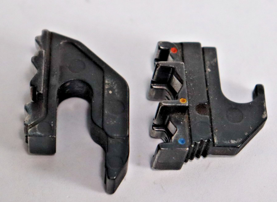 AMP 169404  Certi-Lok Die Set USED NOS