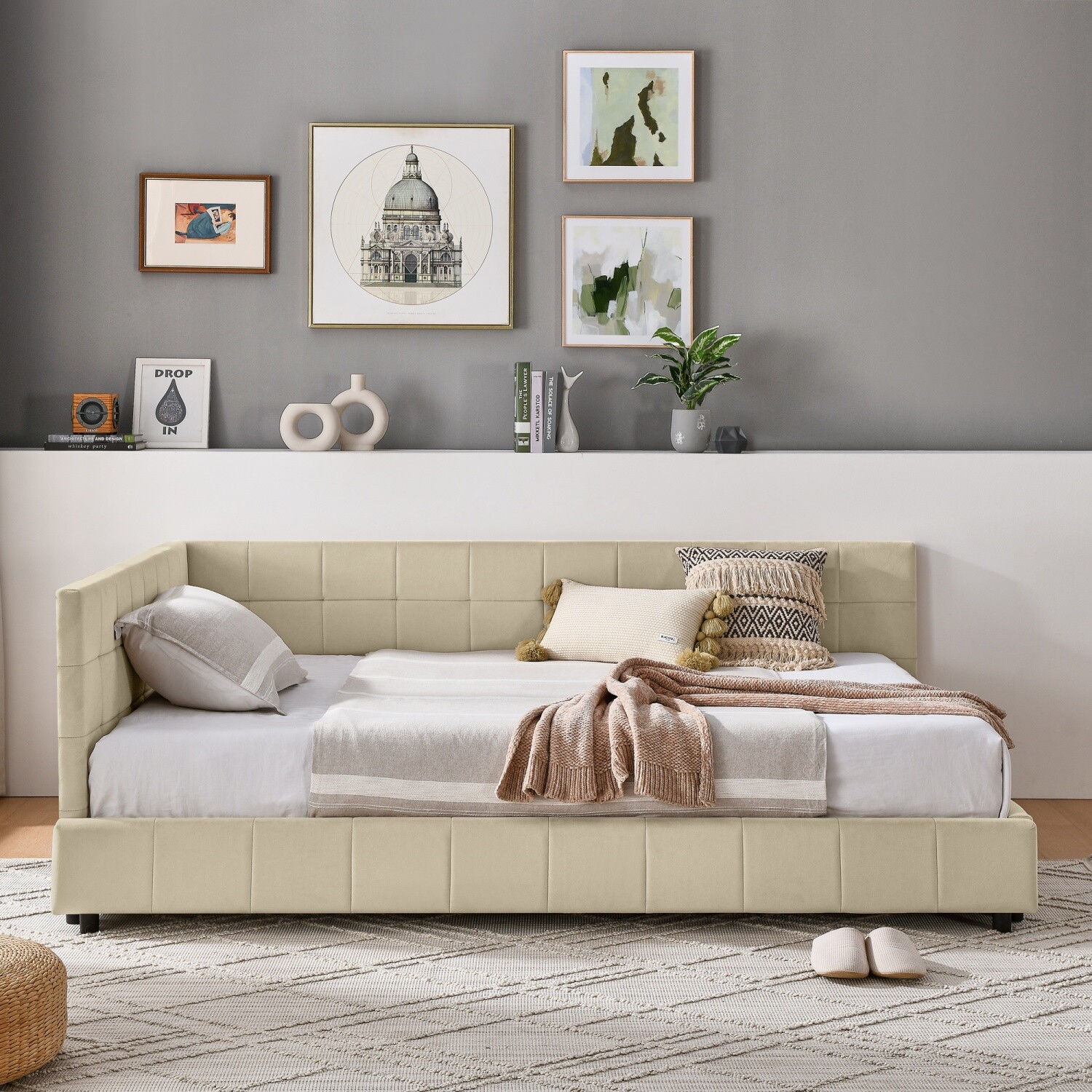Full Size Daybed Upholstered Bed Frame Sofa Bed for Bedroom Multiple Colors