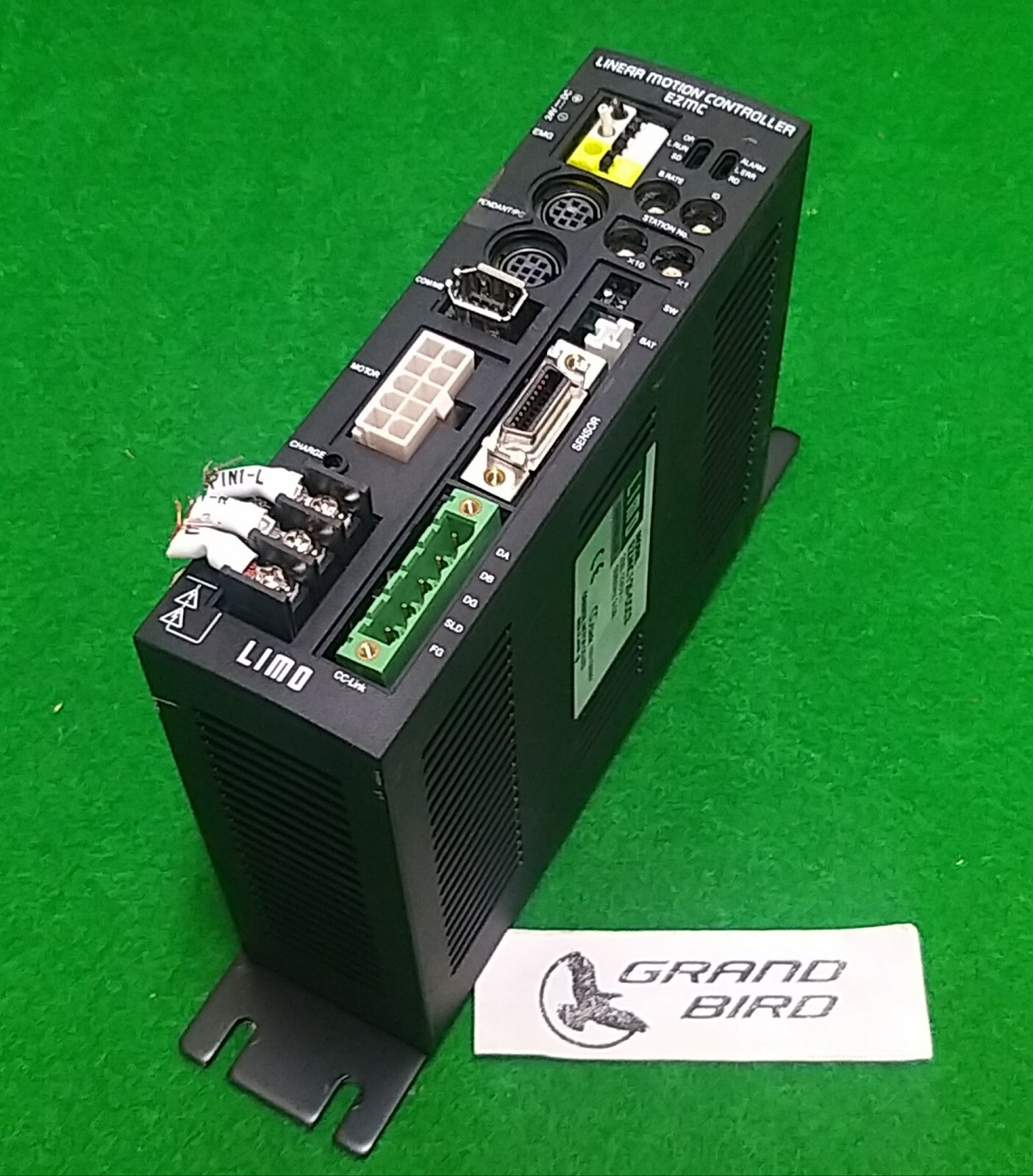 ORIENTAL MOTOR EZMC12I-CCC2 LINEAR MOTION CONTROLLER, USED