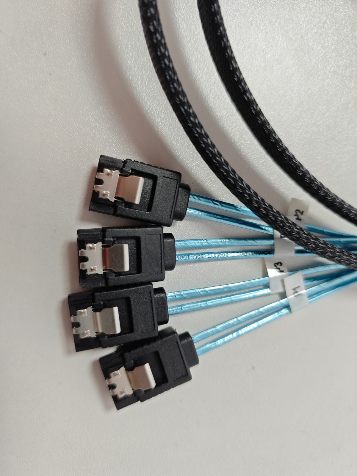 Mini SAS to 4-SATA SFF-8087 Multi-Lane Forward Breakout Internal Cable 1M