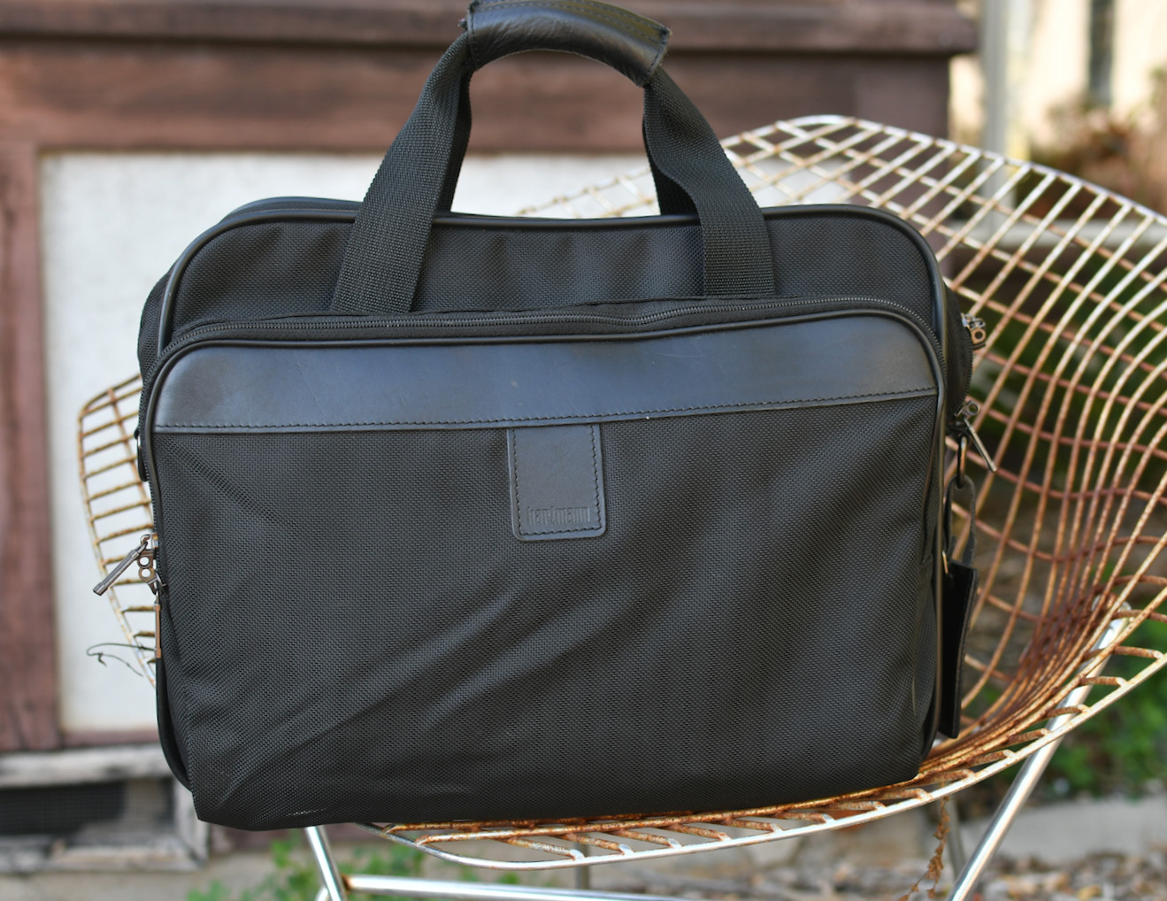 Hartmann   Mesh  Day  Bag  Ballistic Travel preowned  Black