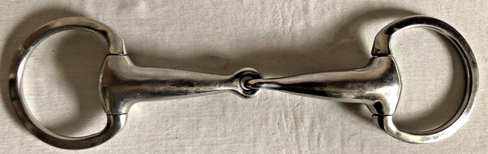 Thick Hollow Mouth Stainless Steel Eggbutt Snaffle Bit-5.5" Mouth