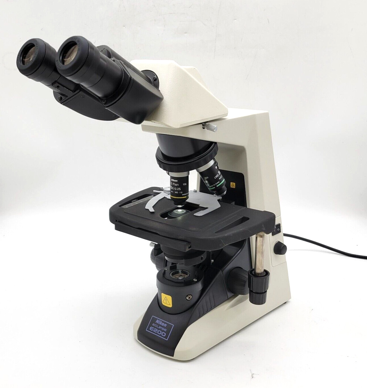 Nikon Microscope E200 LED with 4x, 10x, 20x, 40x for pathology