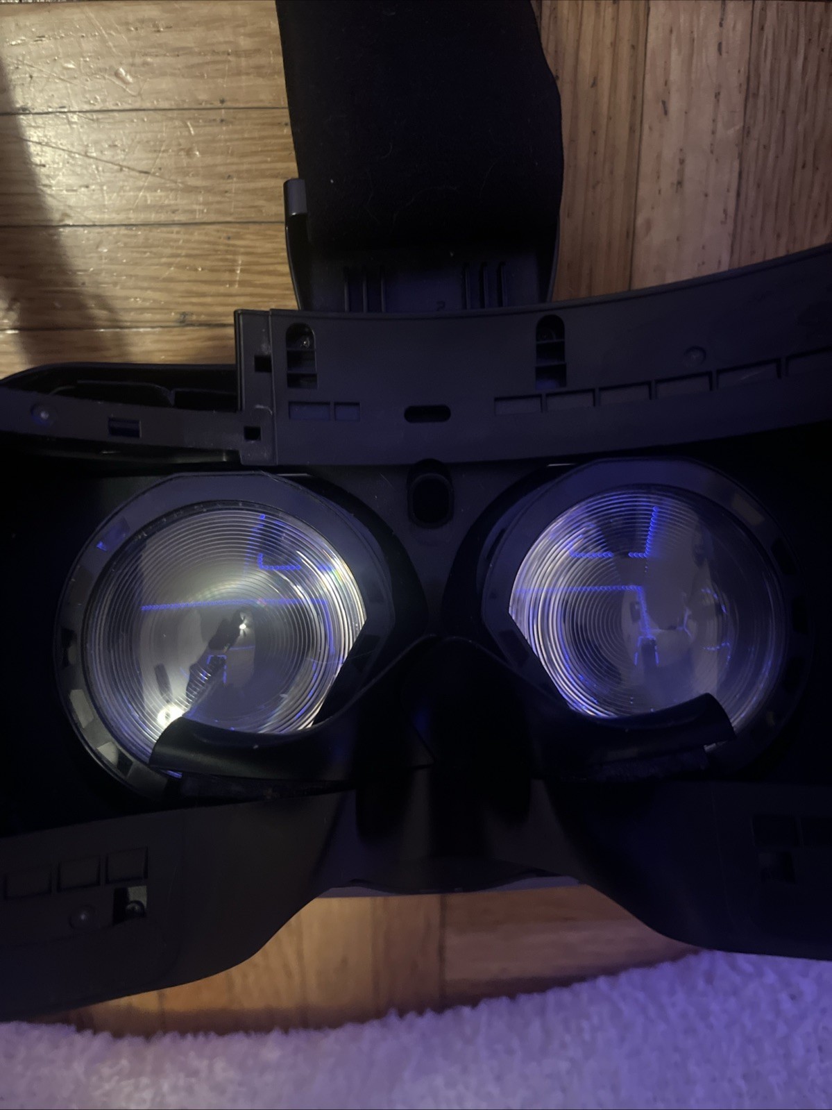 HTC Vive Pro Eye VR Headset FOR PARTS - READ DESCRIPTION