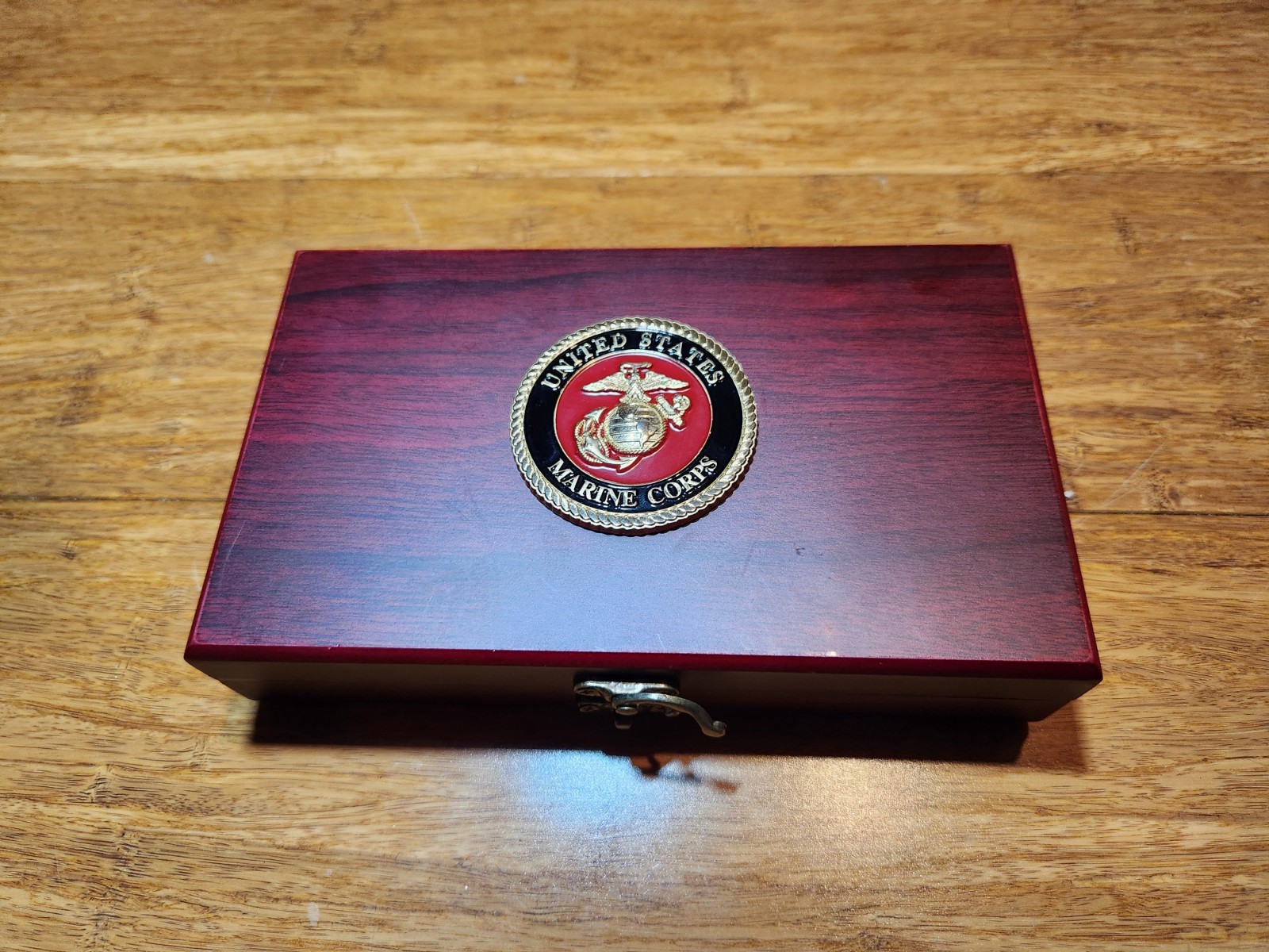 USMC Playing Cards & Dice Set - Officially Licensed with Beautiful Case - READ!