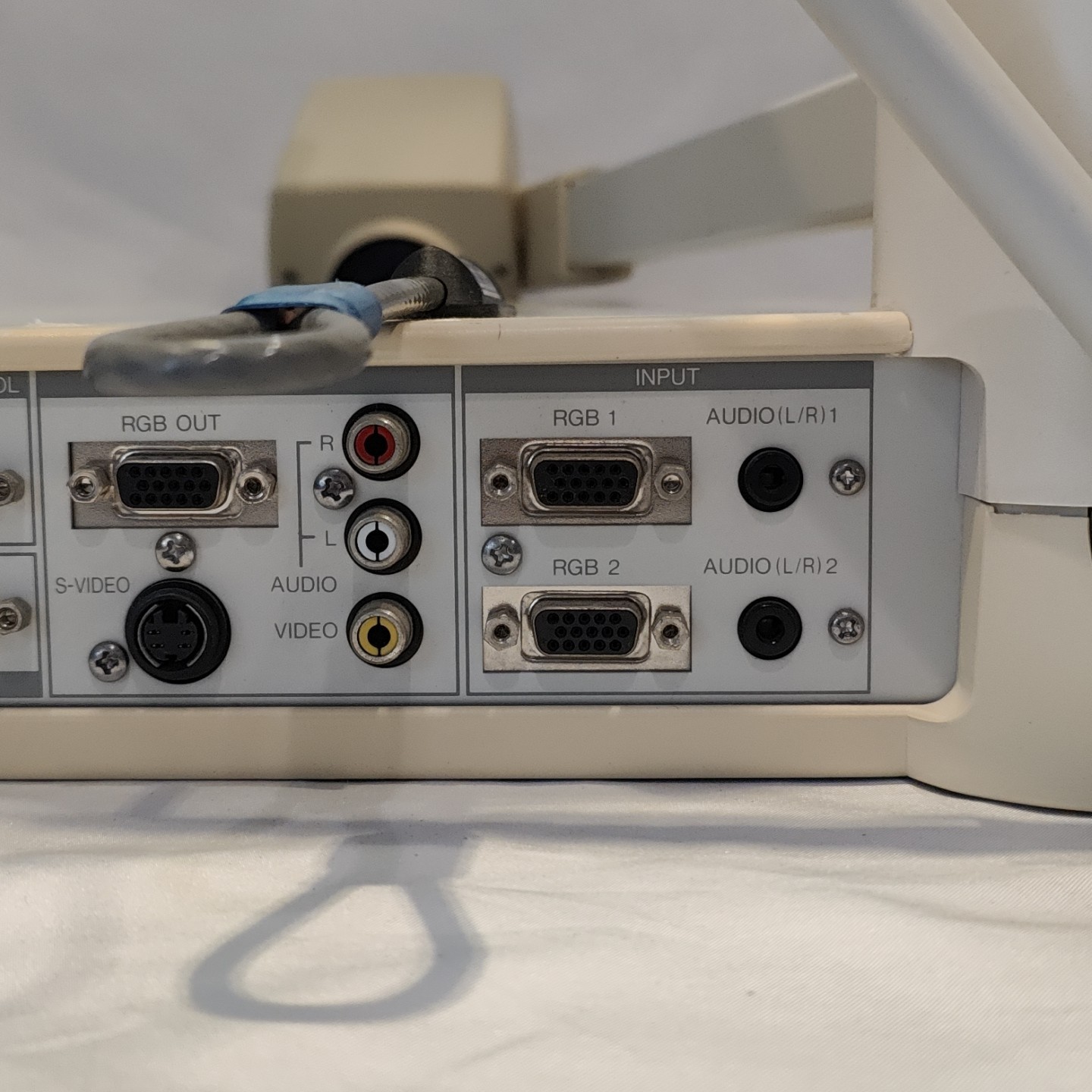 Elmo Visual Presenter HV-7000SX | High Resolution Document Projector
