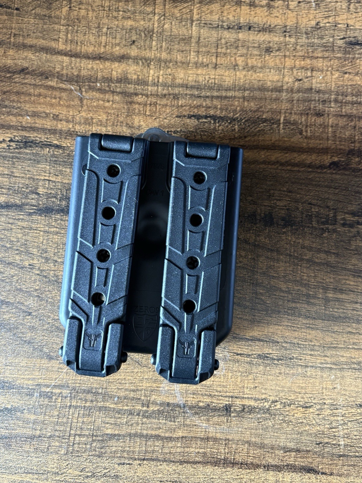 Zero 9 Handcuff Case w/ Peerless Handcuffs