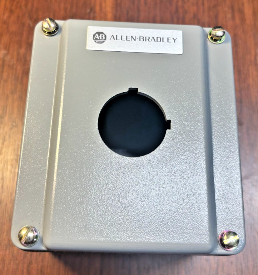 Allen Bradley, Push Button Enclosure, 1 Hole, 800T-1TZ, SER T, New Old Stock NOS