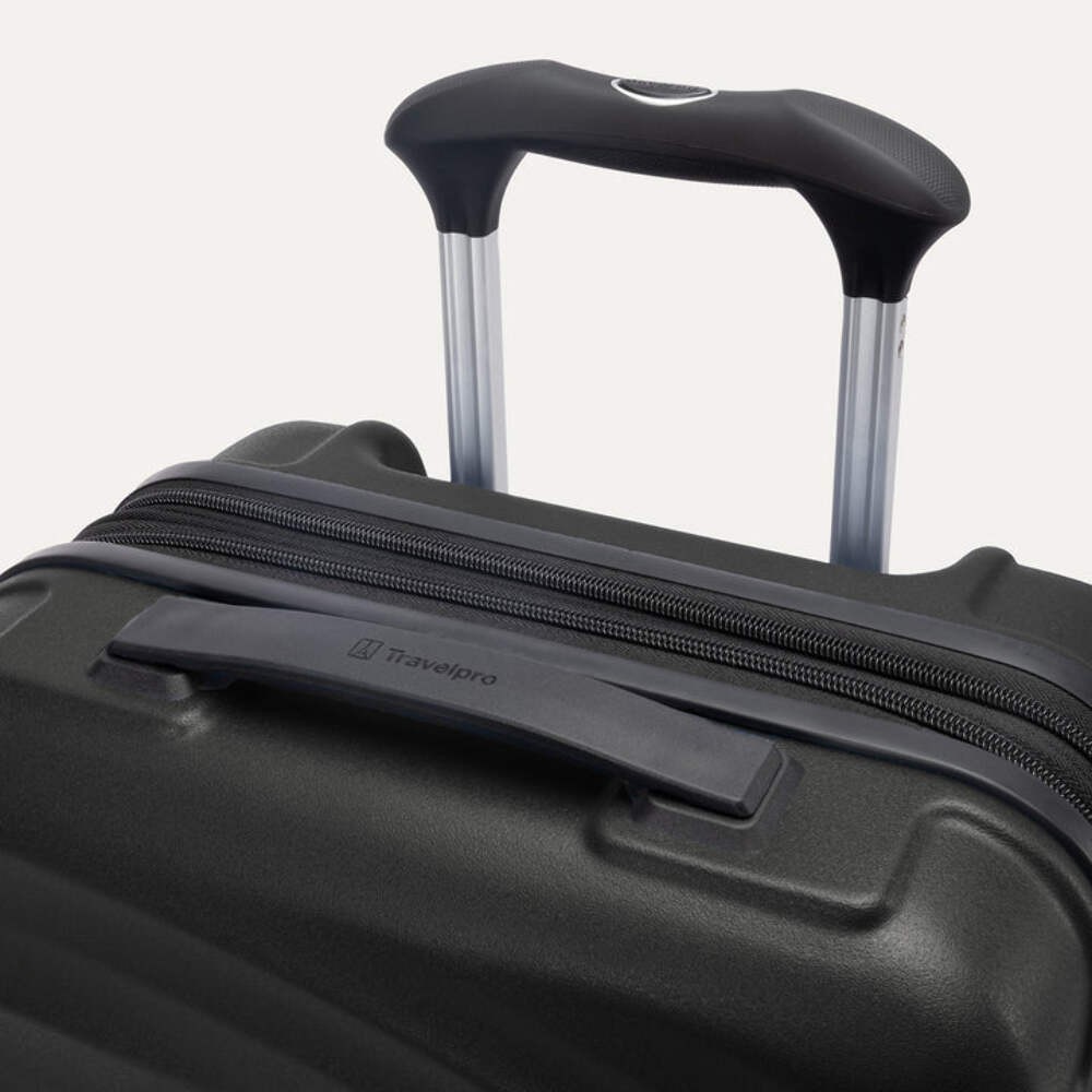 Travelpro Maxlite Air V2 Carry-On Hardside Spinner - Black
