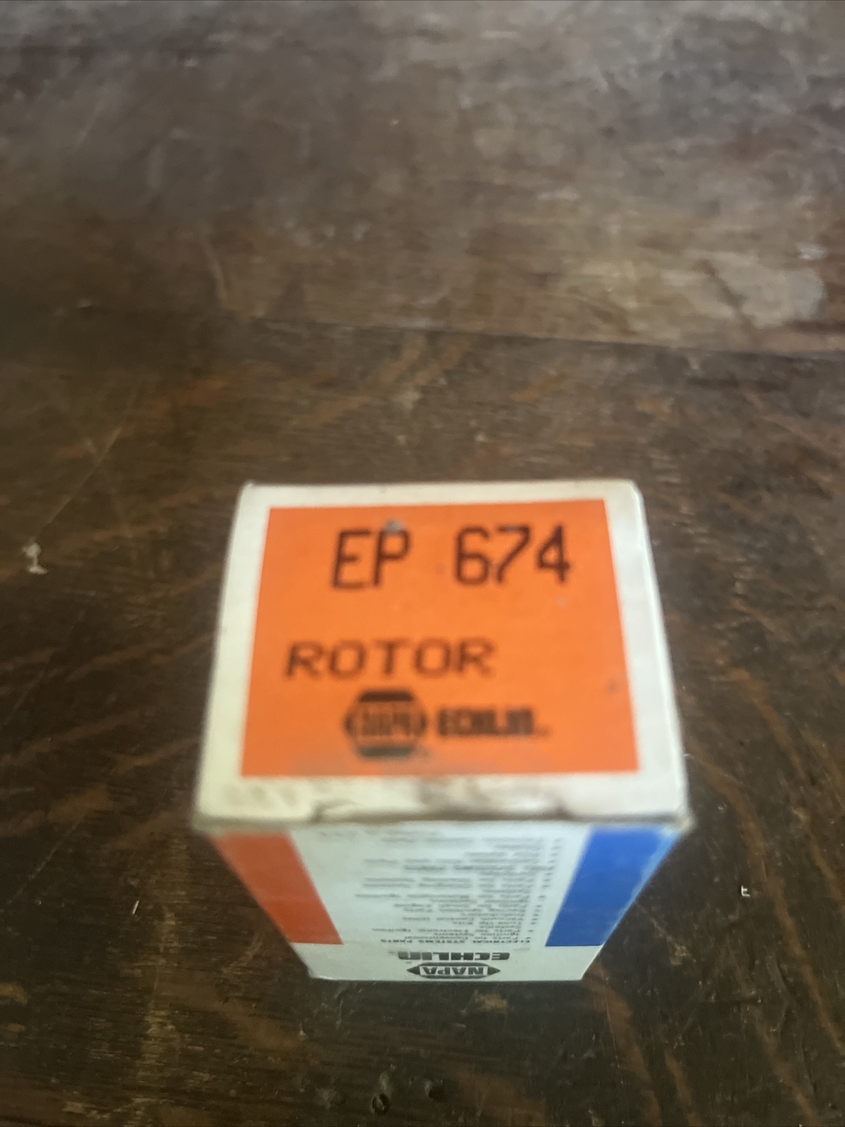 NOS Napa Echlin EP674 Distributor Rotor For Some GM Vehicles
