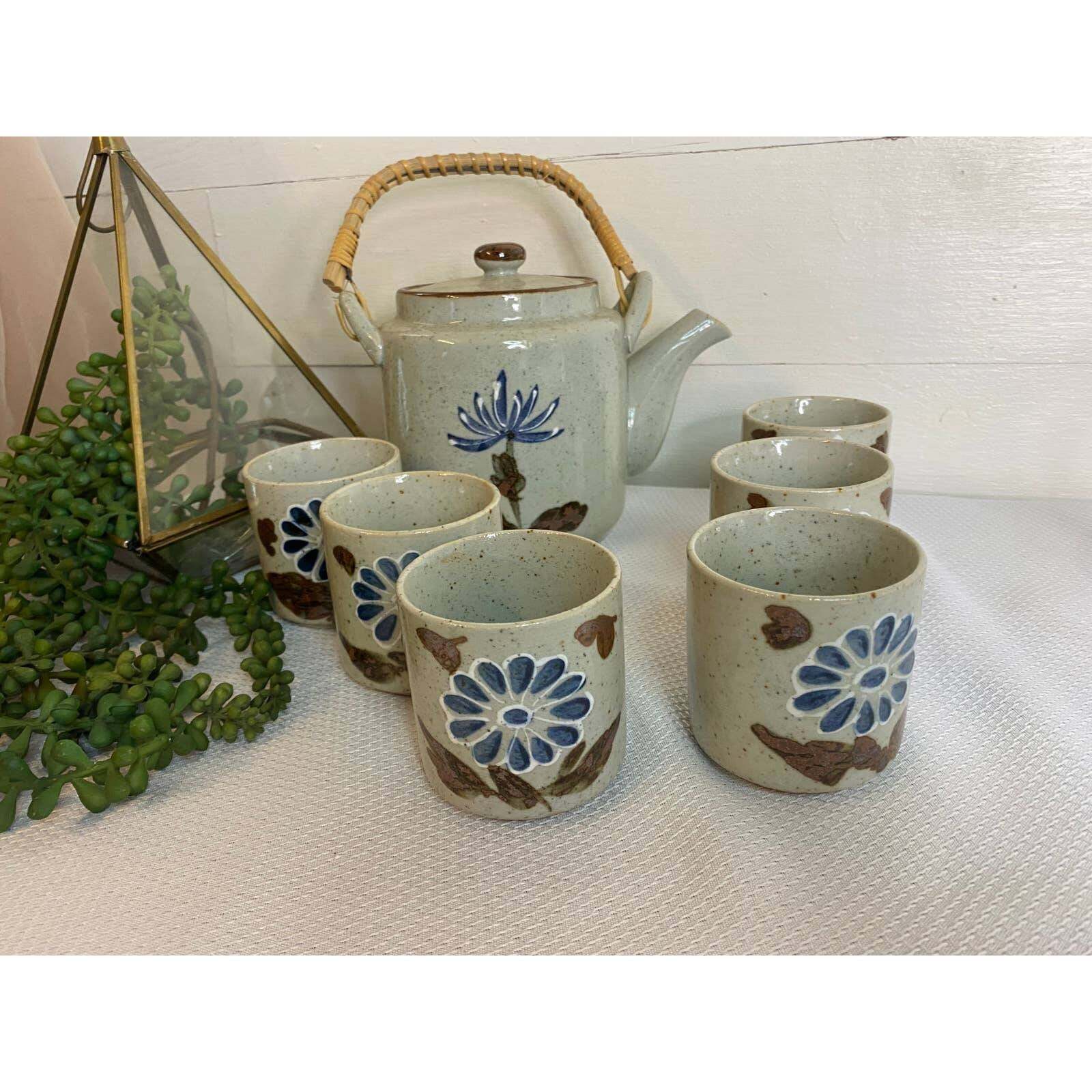 Stoneware Tea Set Kettle with Six cups Bamboo handle