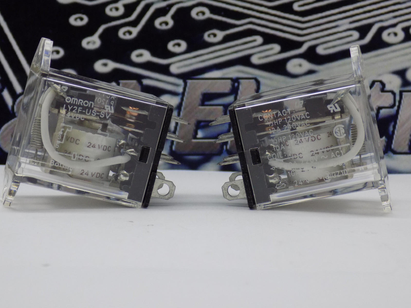 1x Omron LY2F-US-SV 24 VDC General Purpose Relay