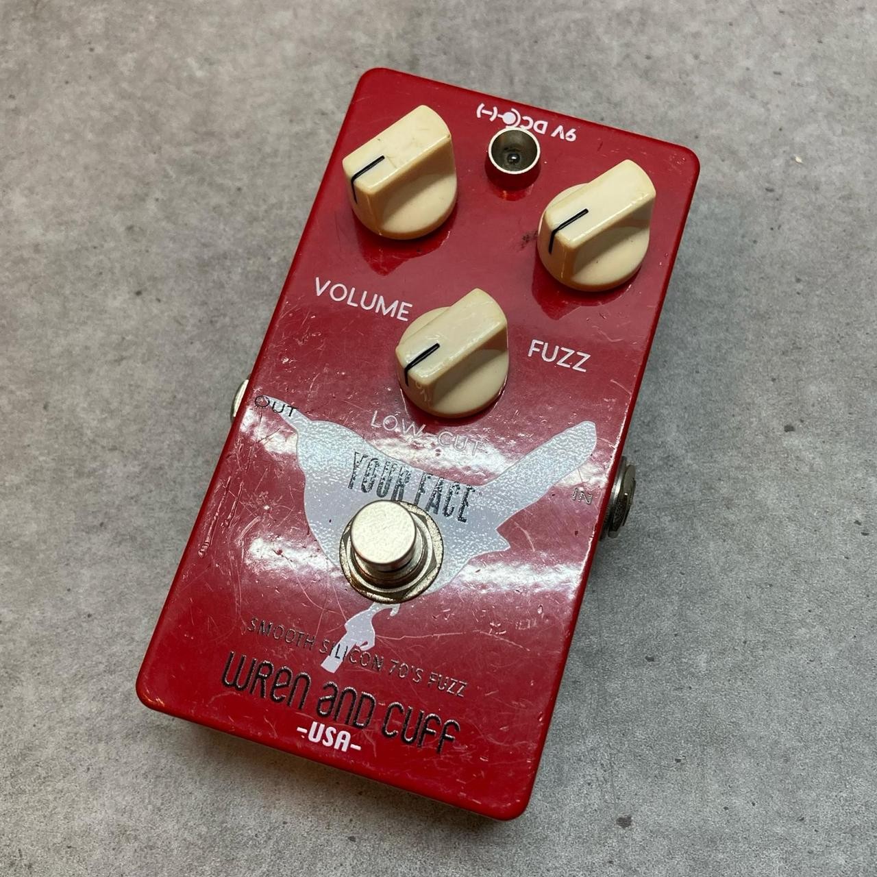 Wren & Cuff Silicon Fuzz Pedal 70s Style Used Guitar Effect Keychain