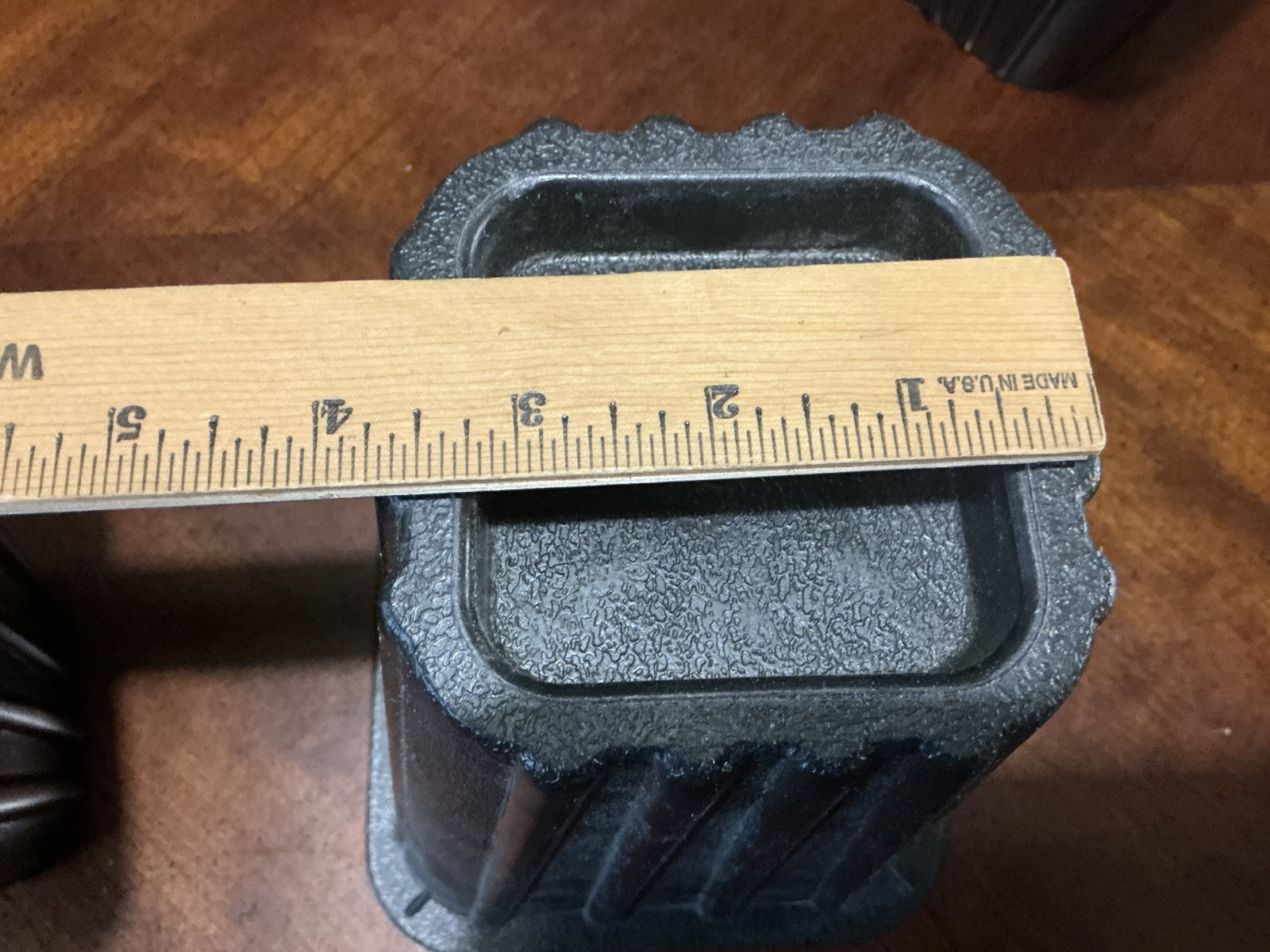 8 Inch Bed Risers 4-Pack Durable Heavy Duty Construction Ensures Black Accessory