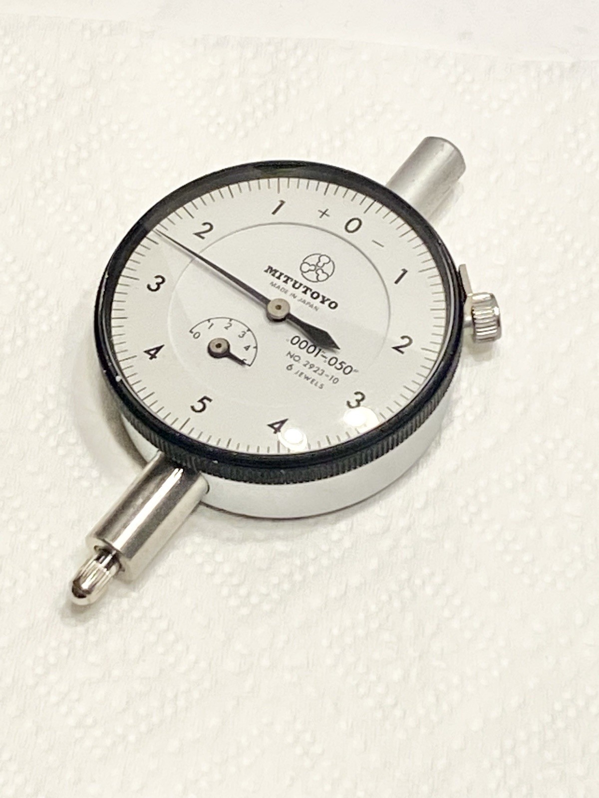 Mitutoyo 2923-10 dial indicator