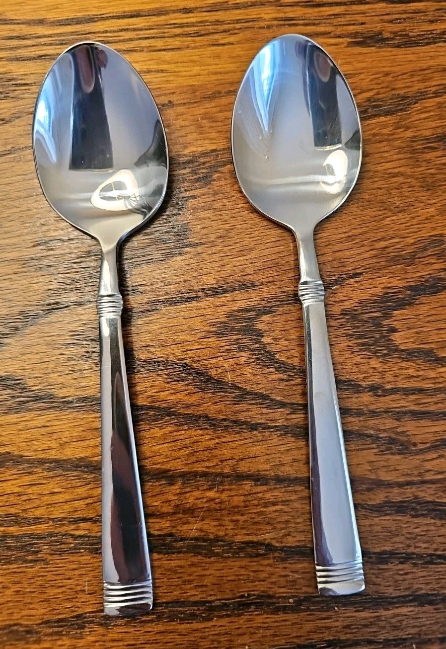 Wallace 18/10 stainless Napoli Glossy lot of 2  teaspoons 6 1/8"