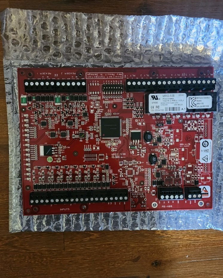 Brand New Mercury MR52-S3B Dual Reader Interface Series 3