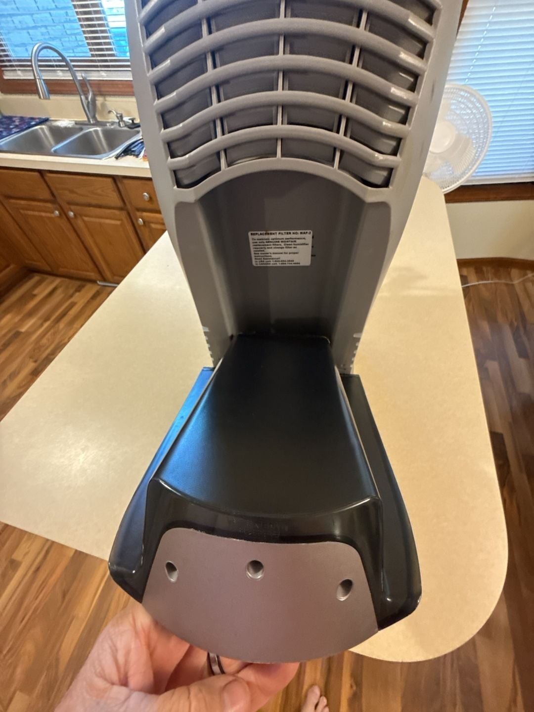 Essick Air Products Humidifier Model MA0601