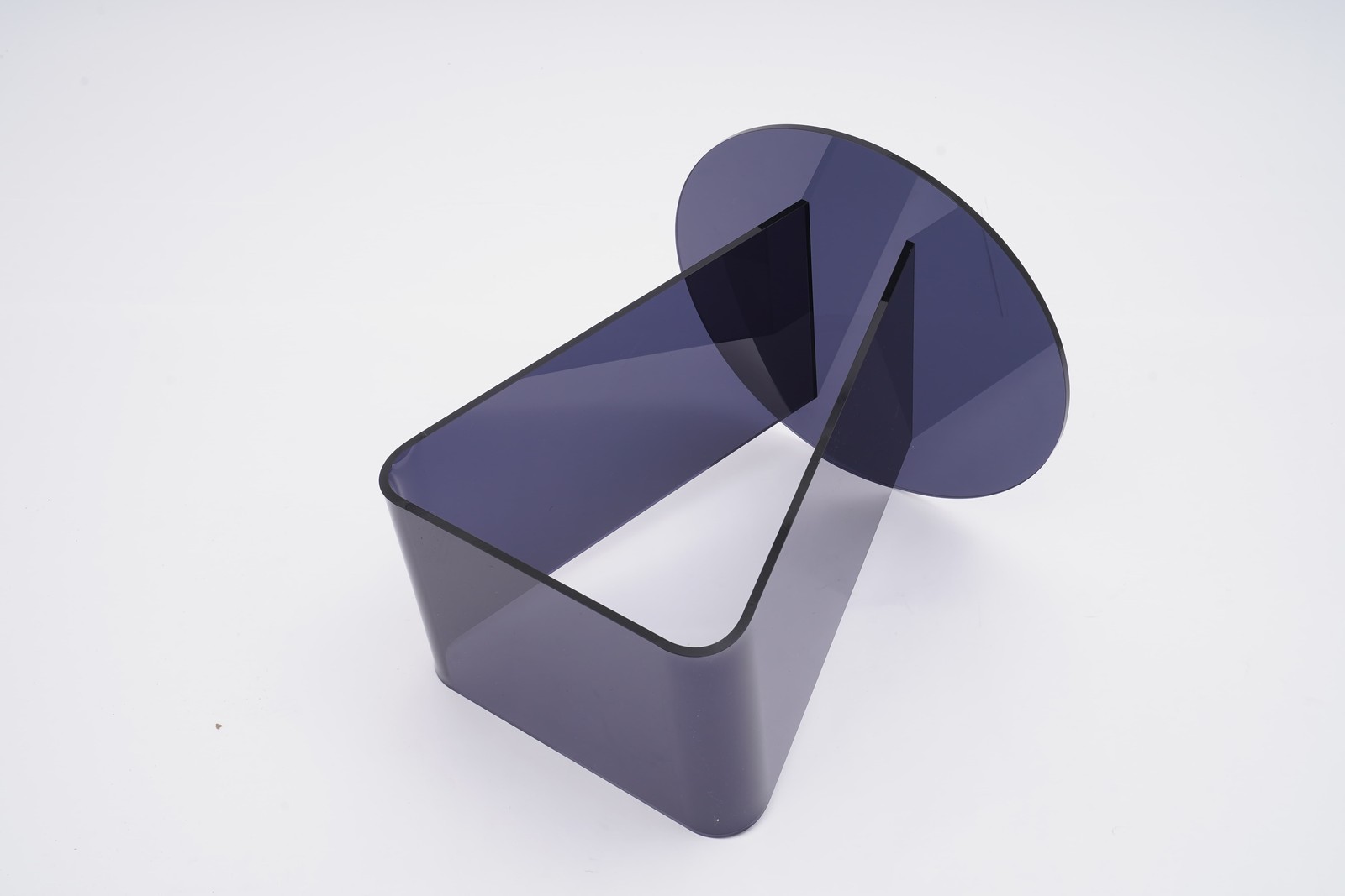 Modern Nightstand, Laser-Cut Acrylic, 8mm Thick Floorstanding Side Table 40x45cm