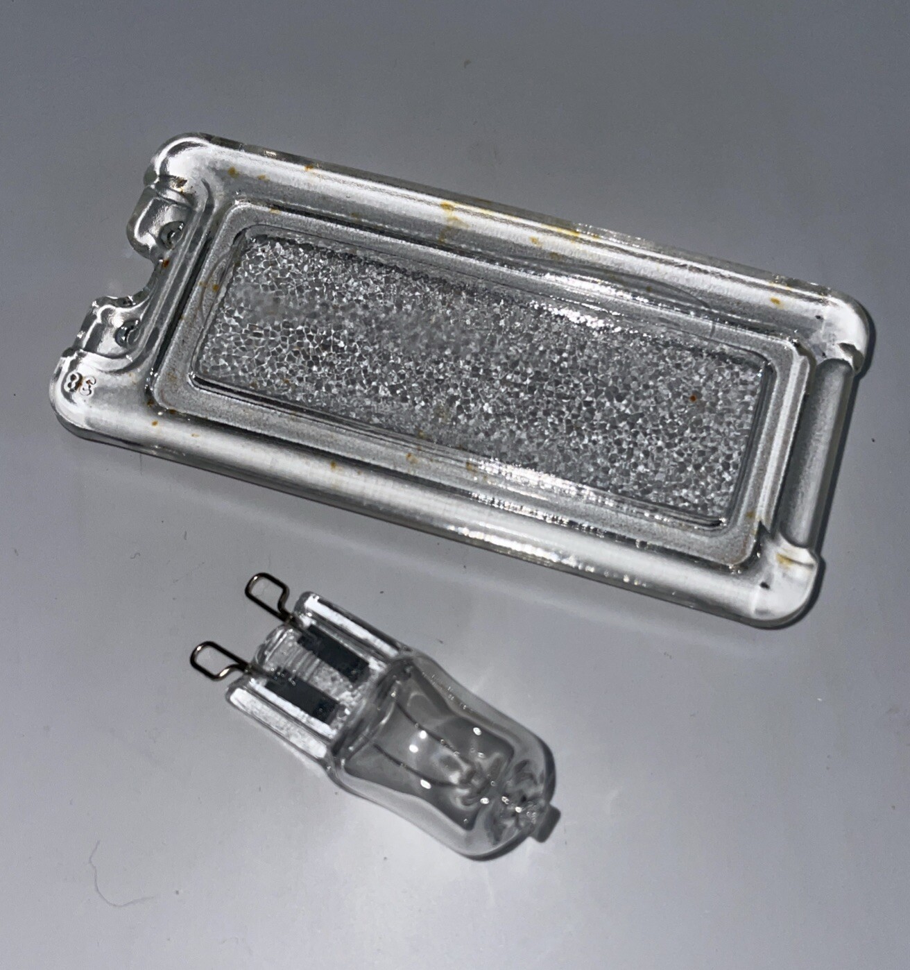 Genuine JENN-AIR Frigidaire Oven  Bulb + Lens W10169757  W10169756