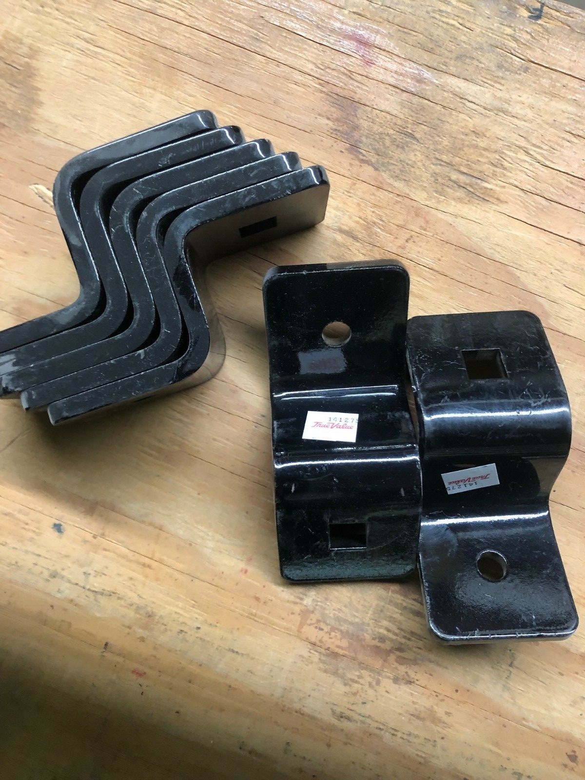 Brillion/Landoll Hose Clamp Bracket 141275
