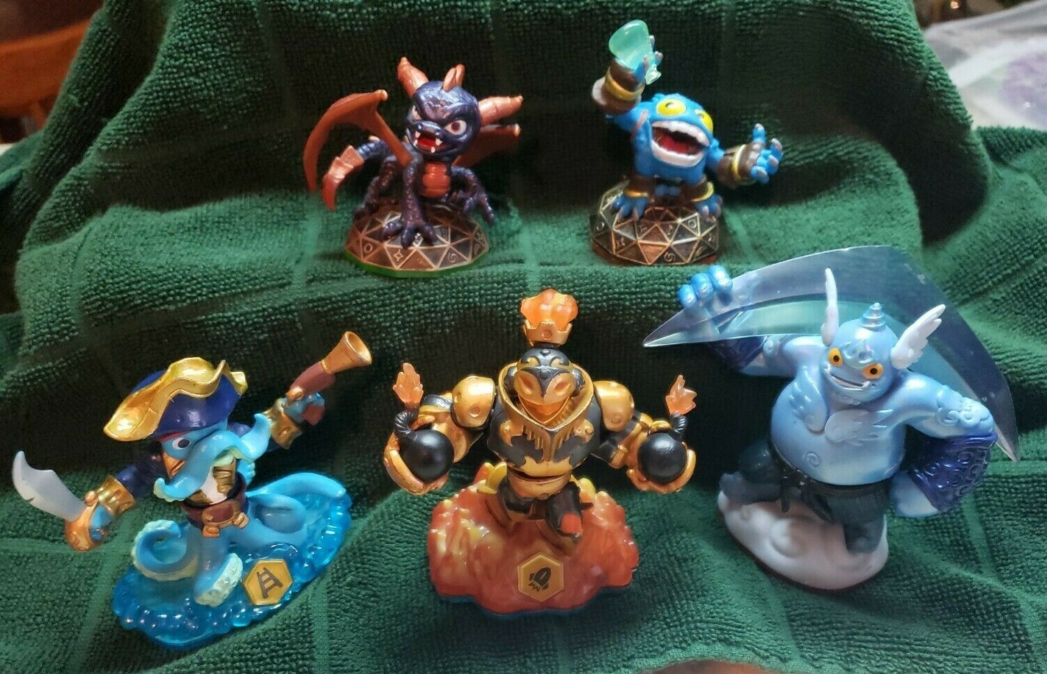 Activision Skylanders Spyro's Adventure Figures Characters Lot of 5 magic dragon