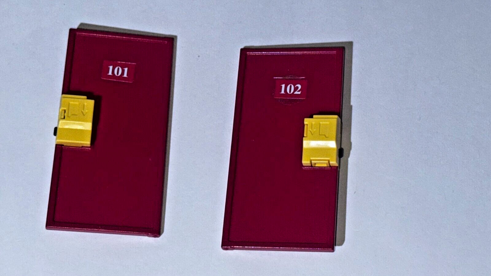 lot 2 plastic house doors