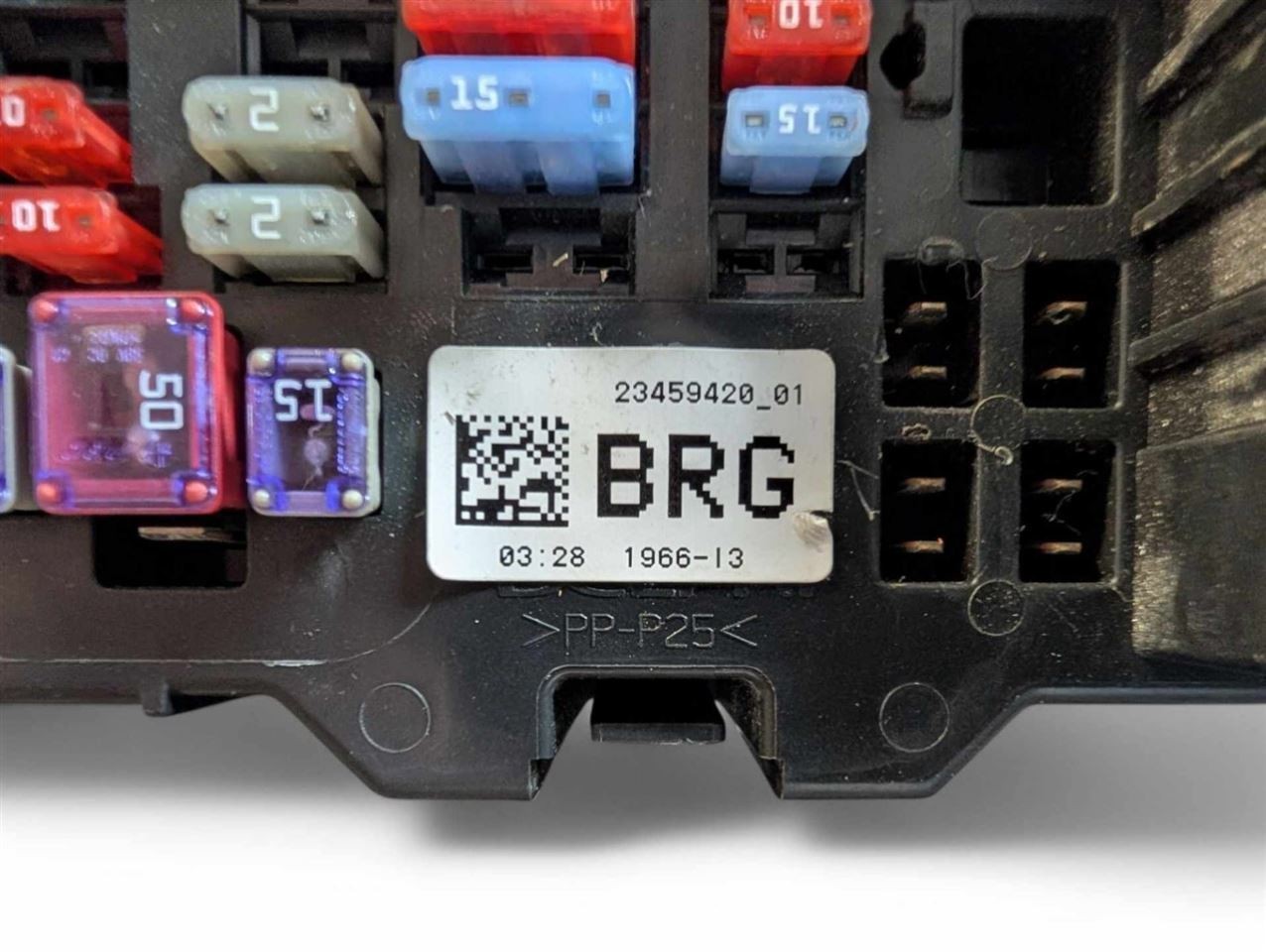 SILVRDO15 2015 Fuse Box Cabin 6522
