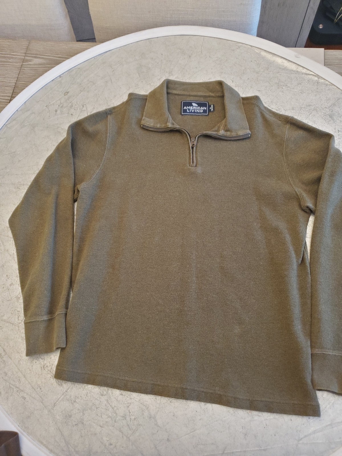 American Living  olive green men's V neck zipper sweater size Small