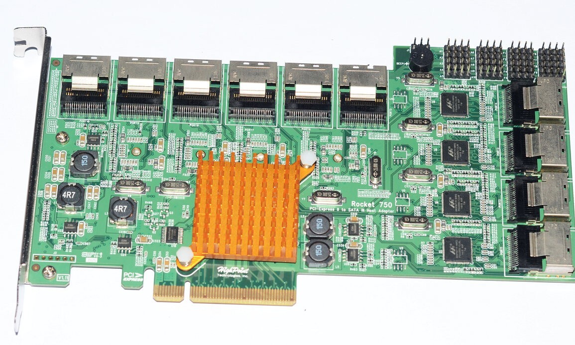 Highpoint Rocket 750 R750 PCIe x 8 SATA 6Gb/s HBA 40 port