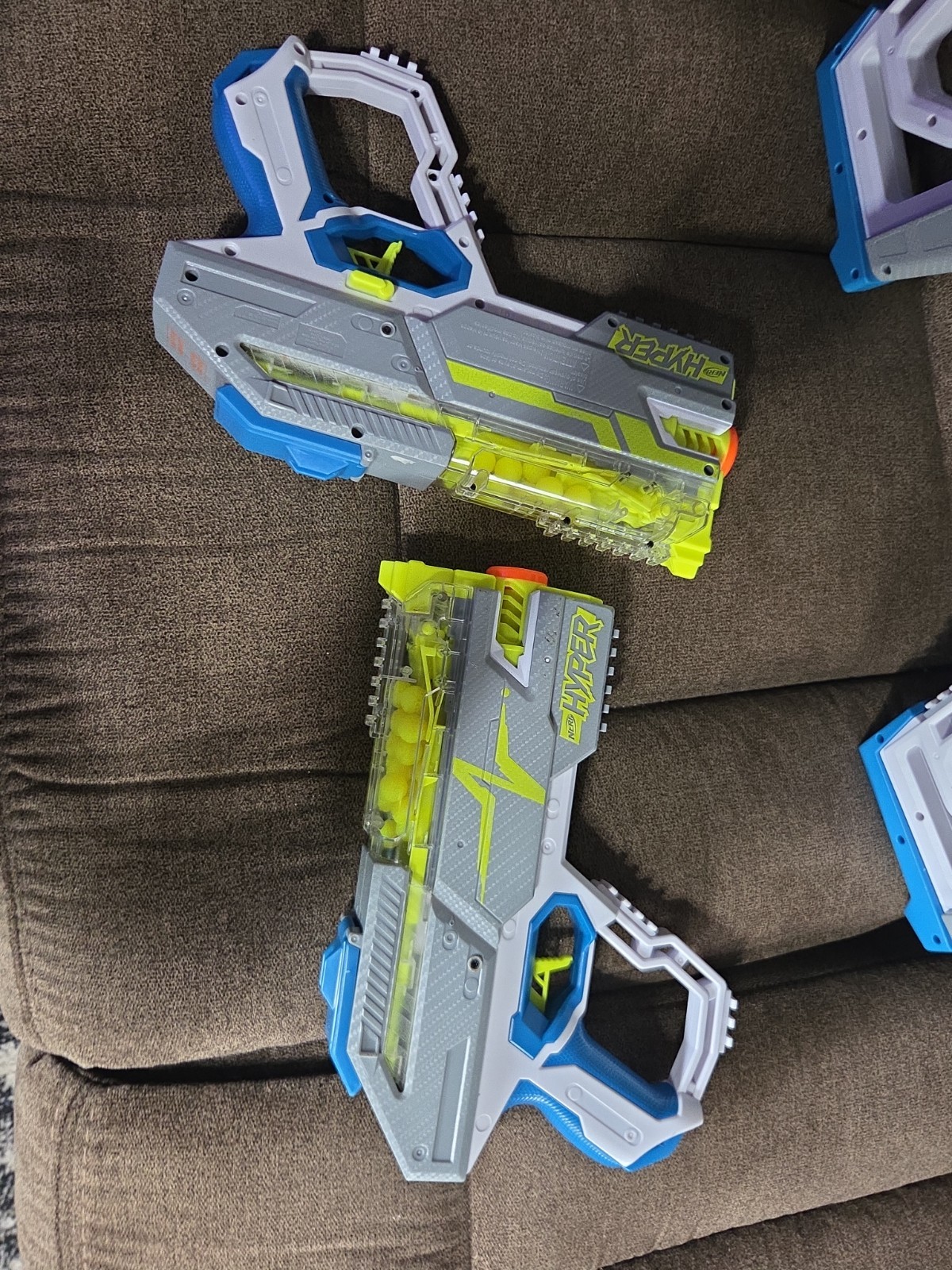 LOT OF (2) NERF HYPER EVOLVE-100 & (2) NERF HYPER RUSH-40 BLASTERS