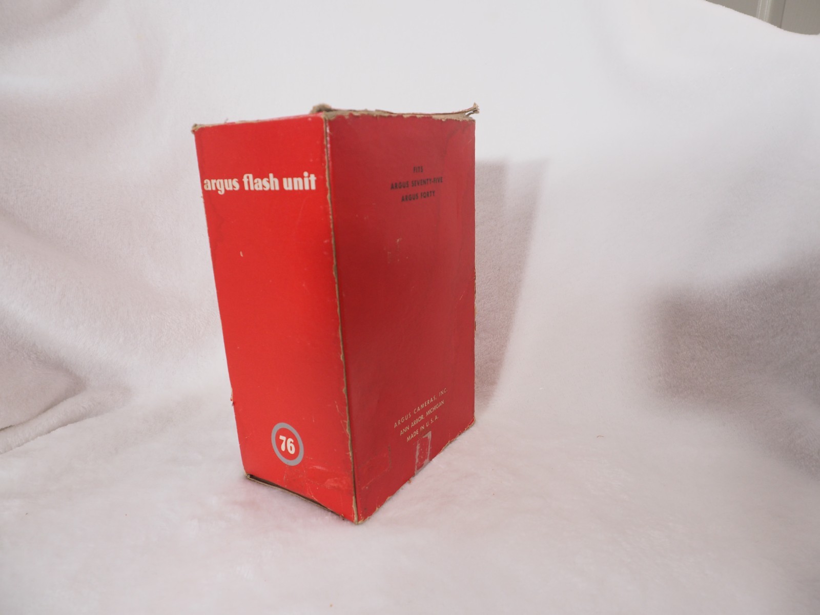 Vintage Argus Flash Unit 76 w/ Box