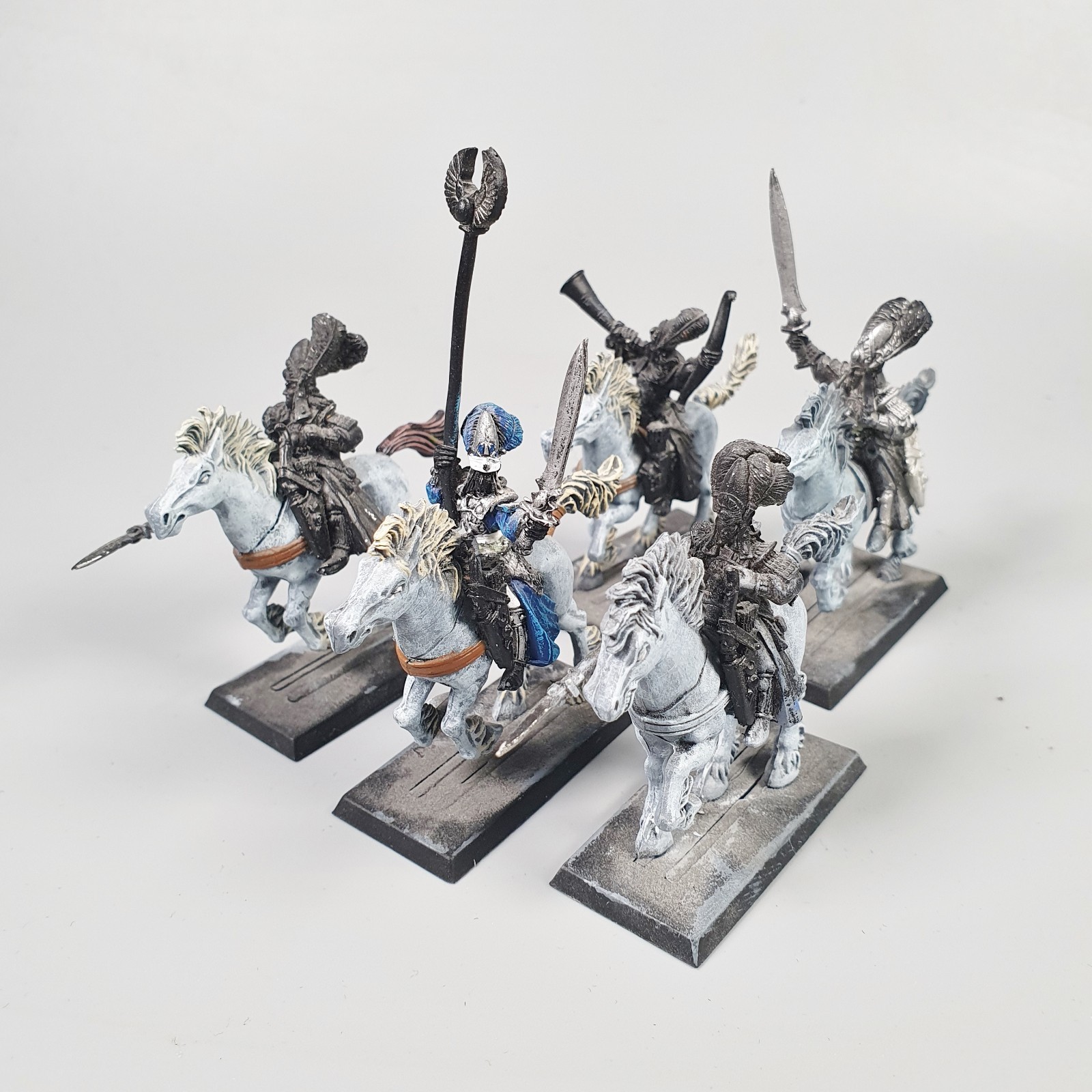 High Elves Ellyrian Reavers x5 Partly Painted - Warhammer Fantasy - Old World