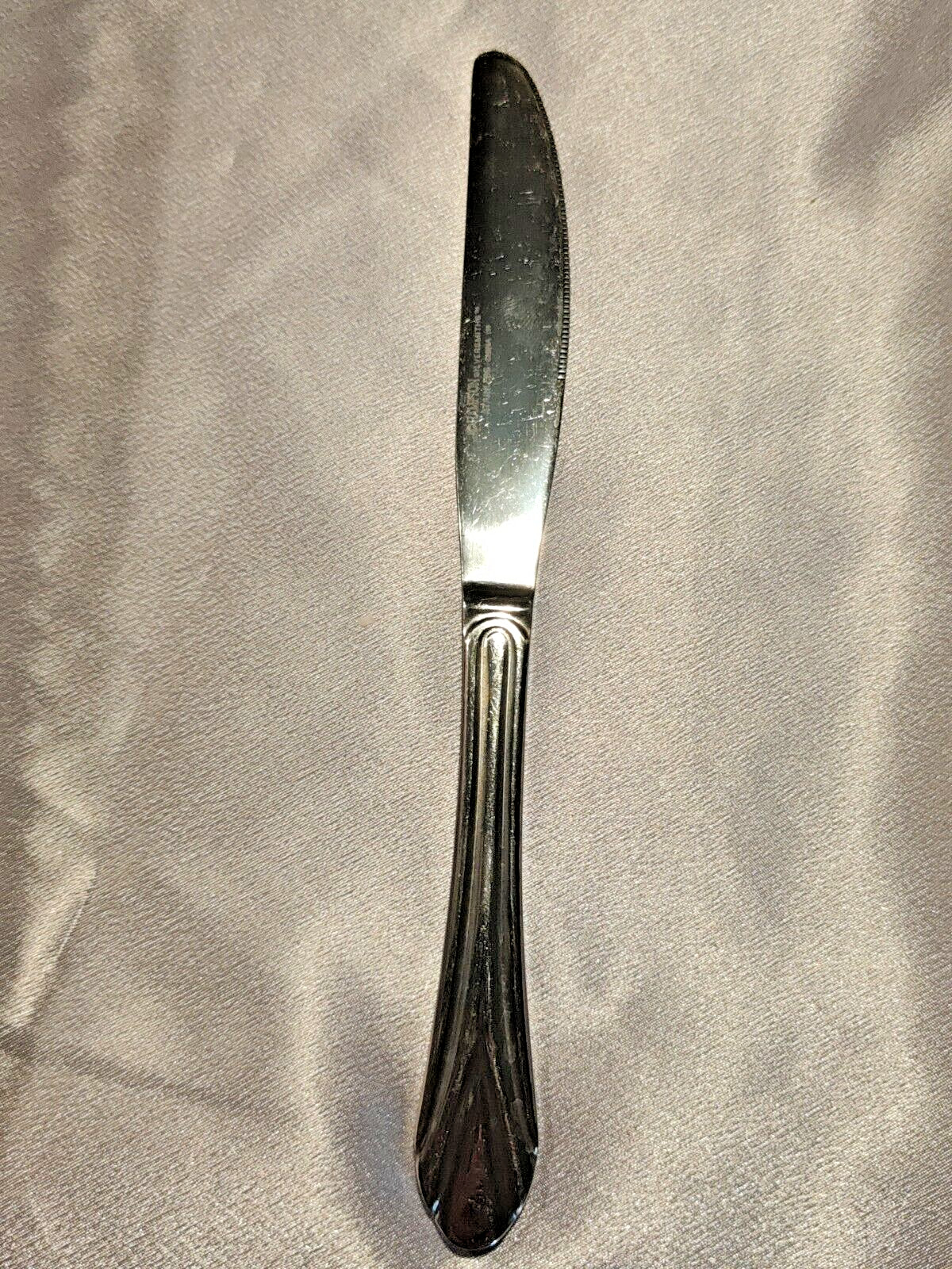 Hampton Silversmiths Rose Pattern Stainless Steel 8 3/4" Replacement Table Knife