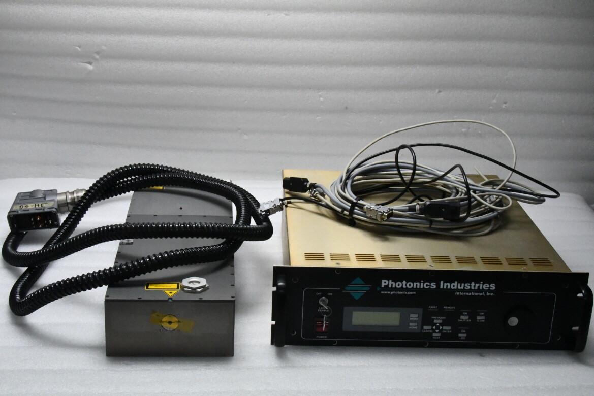 PHOTONICS INDUSTRIES DS20HE-532 Laser + DS20HE-532D/R Controller