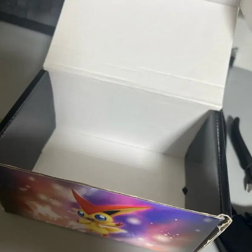 Pokémon Card Collector's Storage Box Rare 15 Years Old