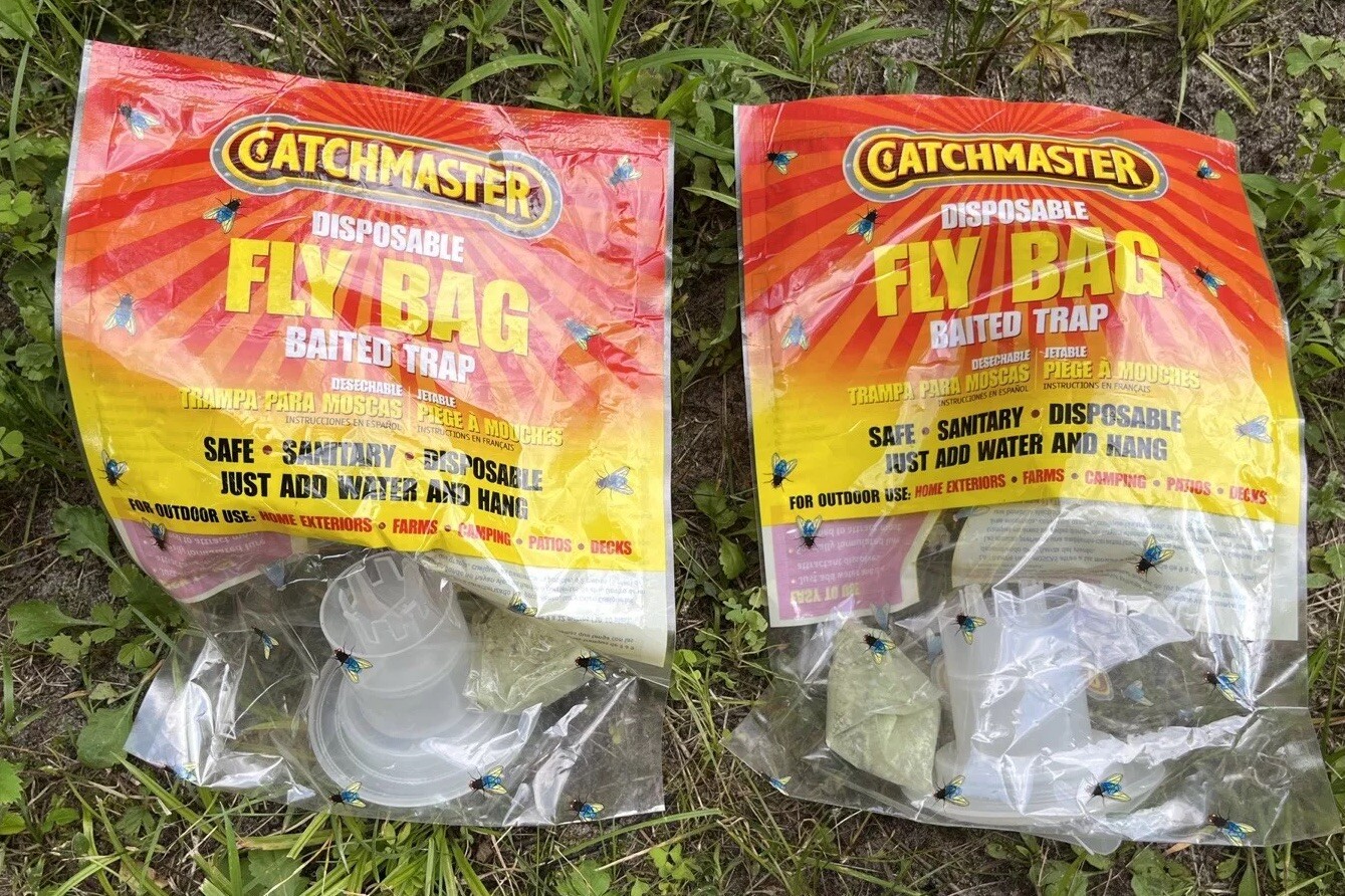 2 pack- Catchmaster Fly Trap 975-8 Disposable Fly Trap NonToxic Fly Trap