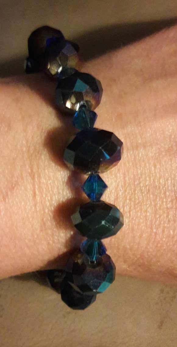 Artisan Handcrafted Blue Glass Beaded Bracelet size average