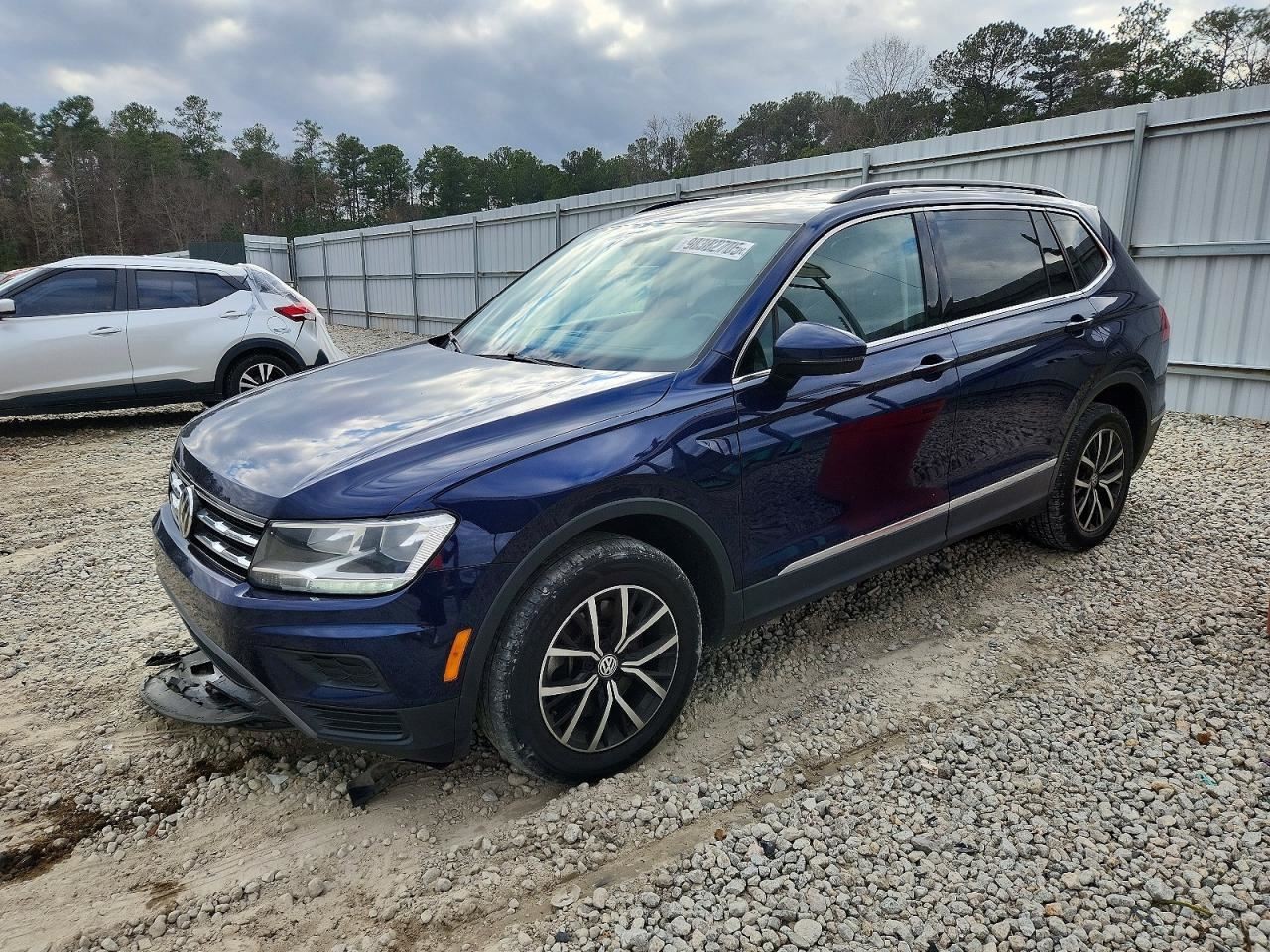 TIGUAN    2021 Glove Box 4966225