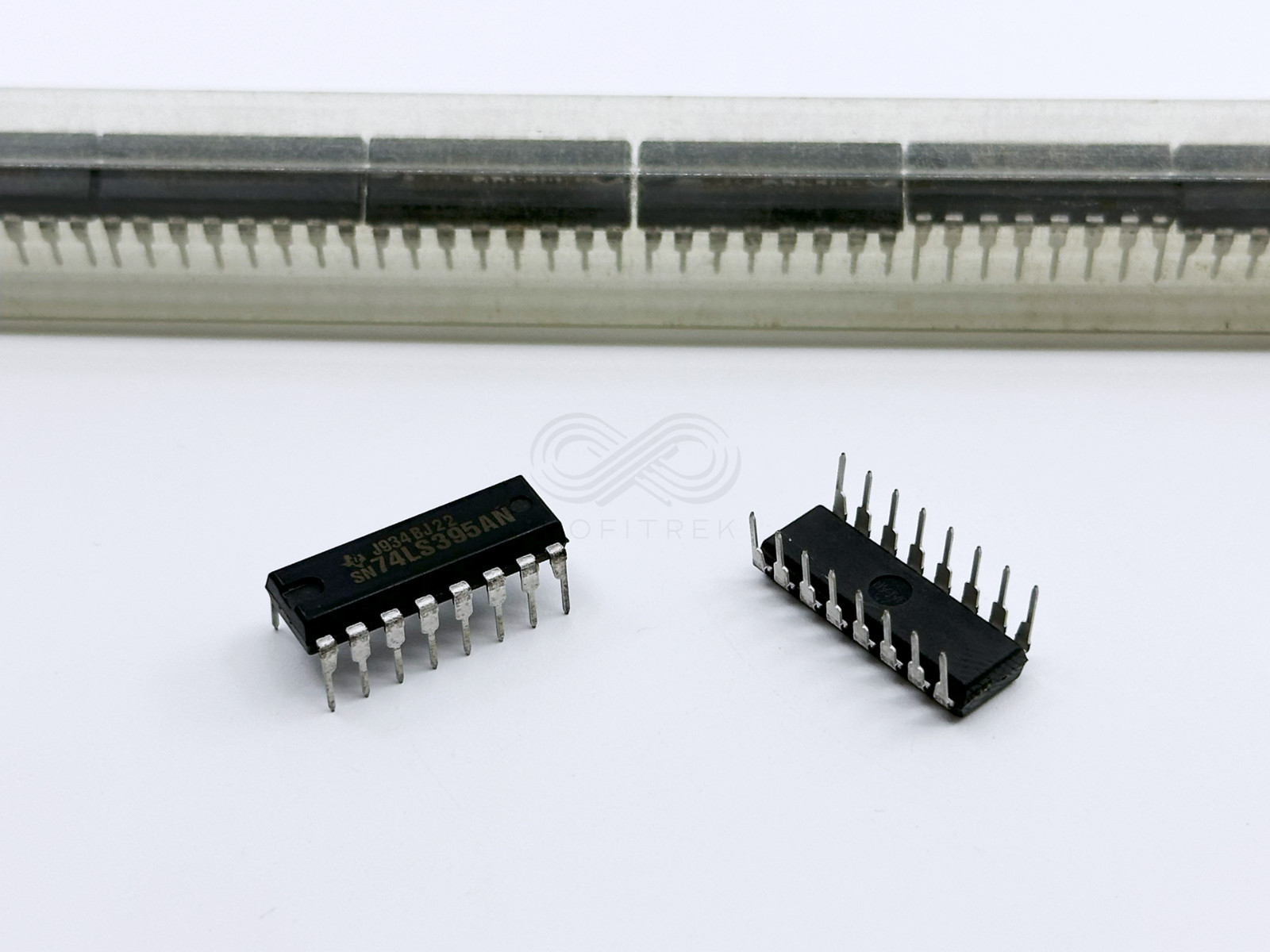 5X SN74LS395AN Texas Instr. 4-Bit Cascadable Shift Register Tri-State TTL DIP-16