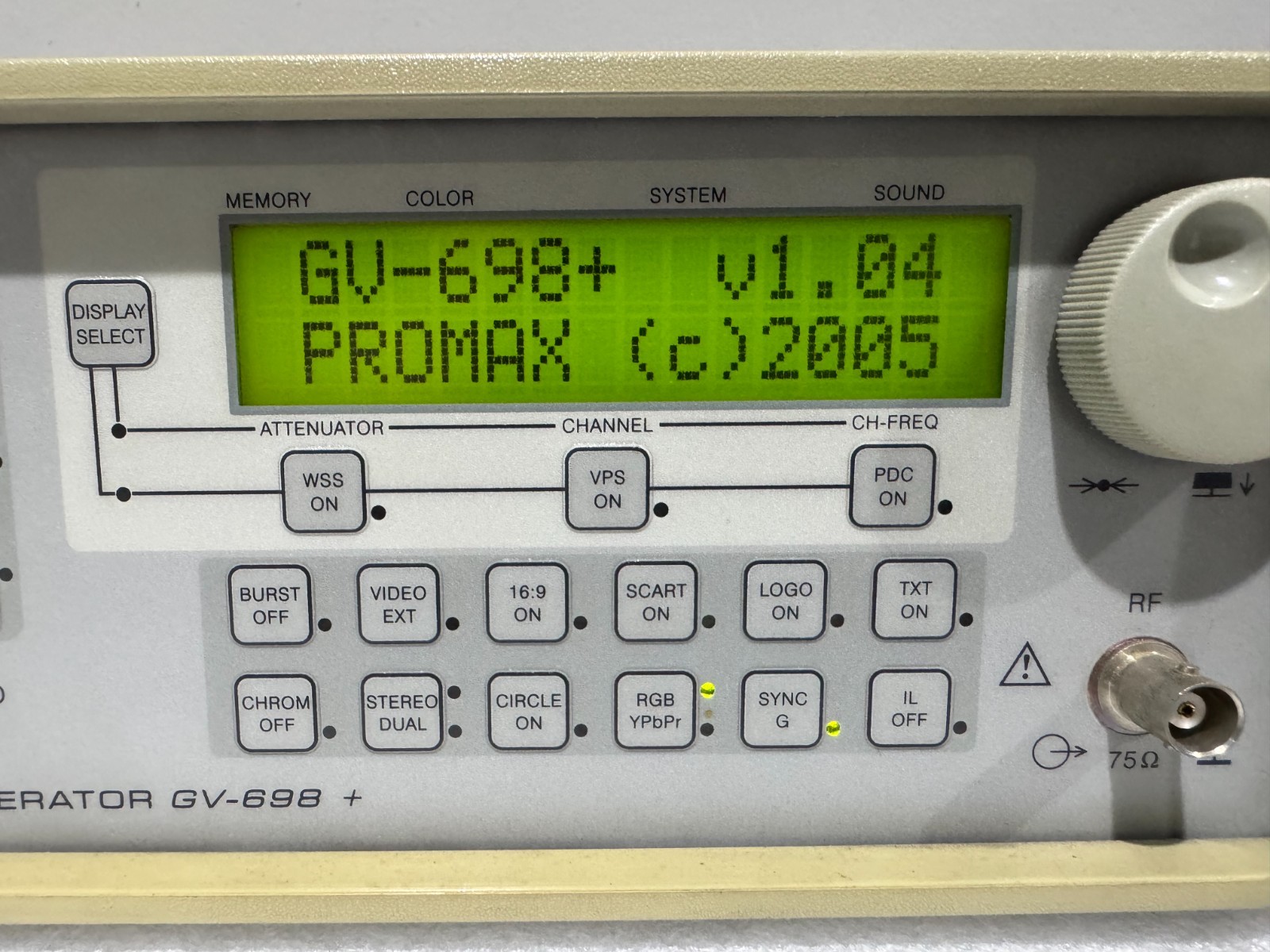 Promax GV-698+ PAL/NTSC/SECAM TV Pattern Generator