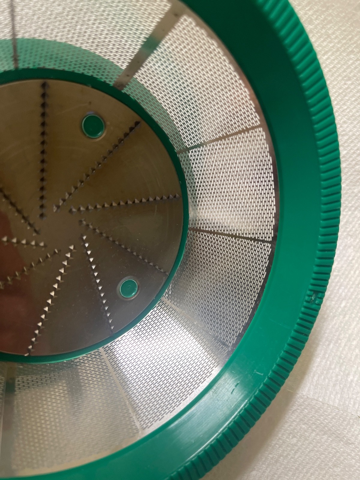 Juiceman 211 Strainer Filter Basket w/ Cutter Blade